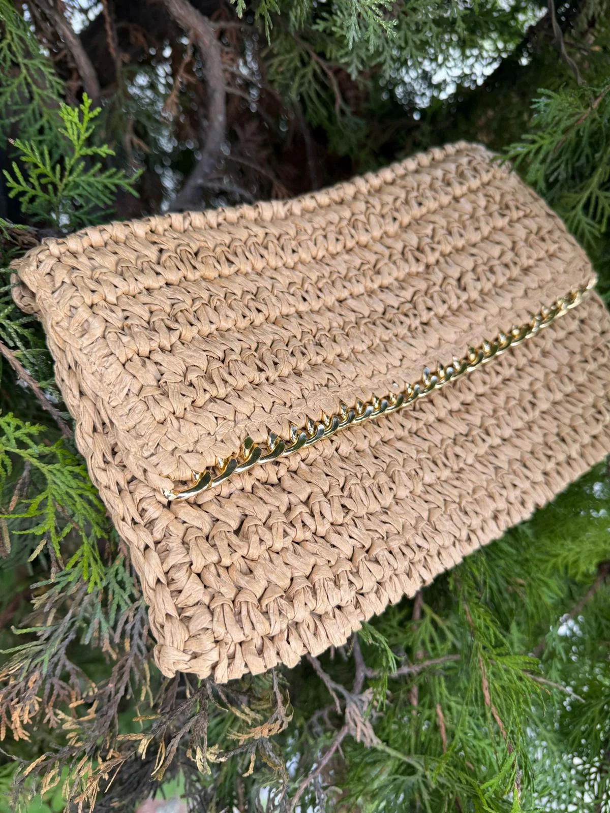Camel Woven Straw Clutch Bag 27x19x31 cm - Nesvay - by Peralane - photo 3