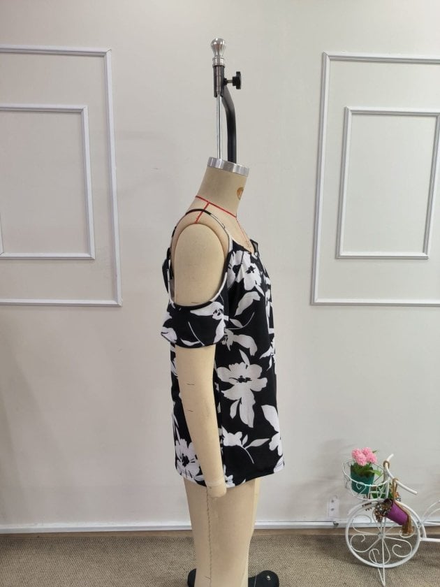 Women's Cold-Shoulder V-Neck Floral Print Suprem Blouse - Janes - by Peralane - photo 5