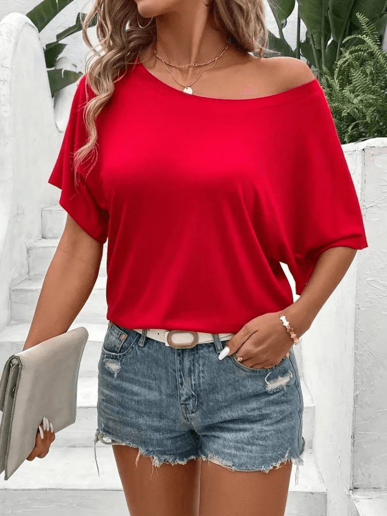 Women's Off-Shoulder Short-Sleeve Jersey T-Shirt in Red - Janes - by Peralane - photo 4