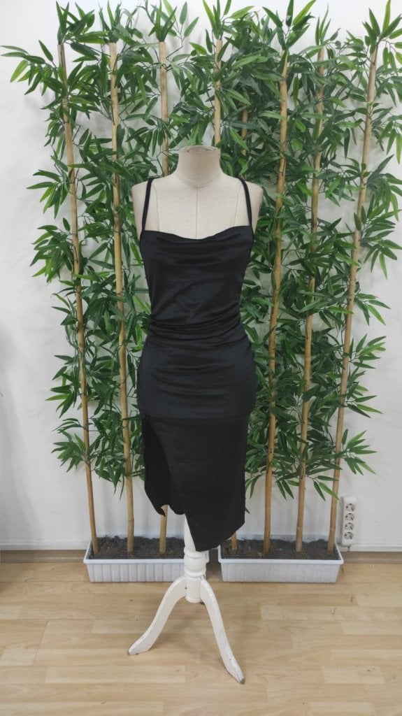 Women's Velvet Midi Dress with Spaghetti Straps and Cowl Neckline - Janes - by Peralane - photo 4