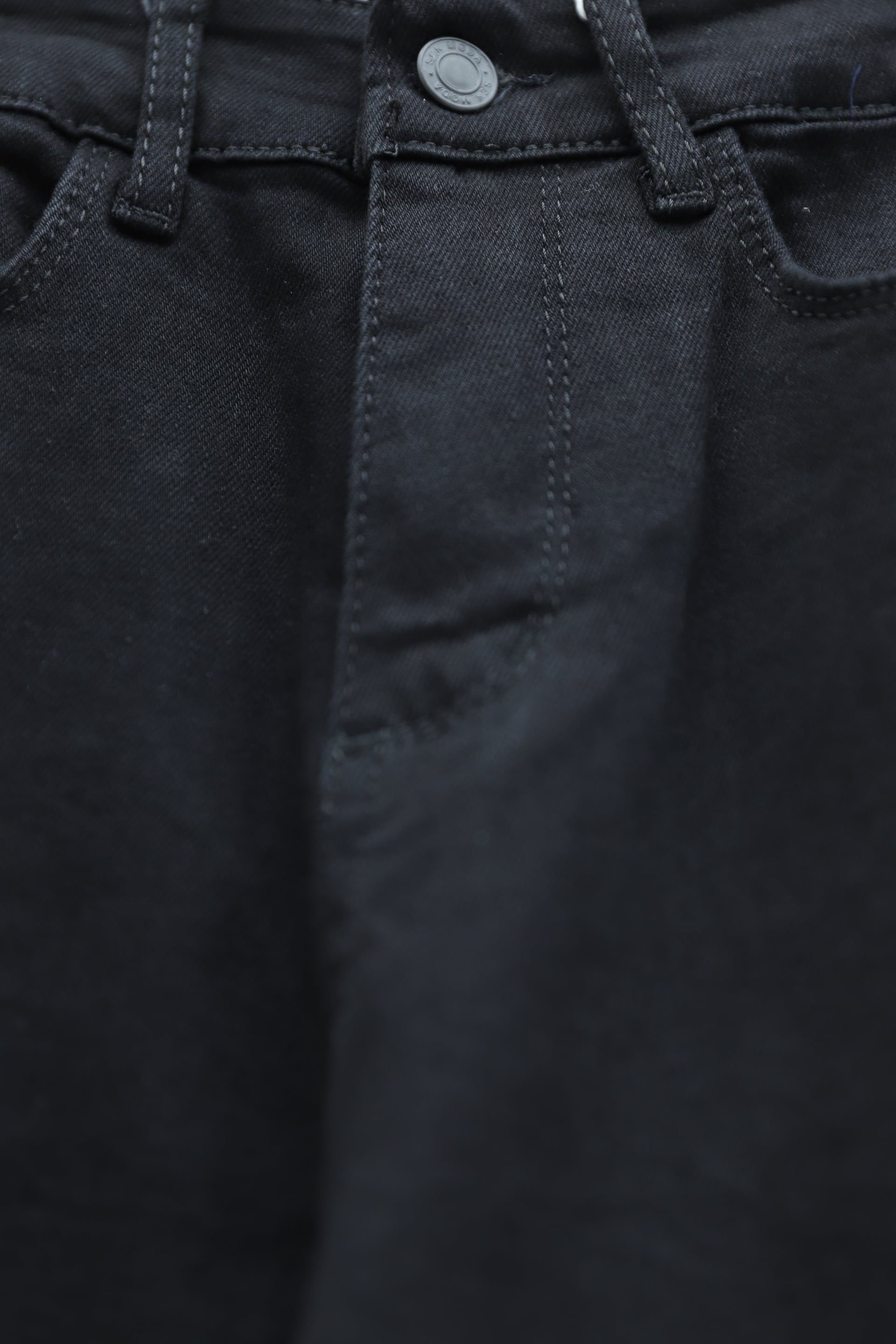 High-Waisted Straight-Leg Denim Trousers with Pockets - Black - Podyumplus - by Peralane - photo 7