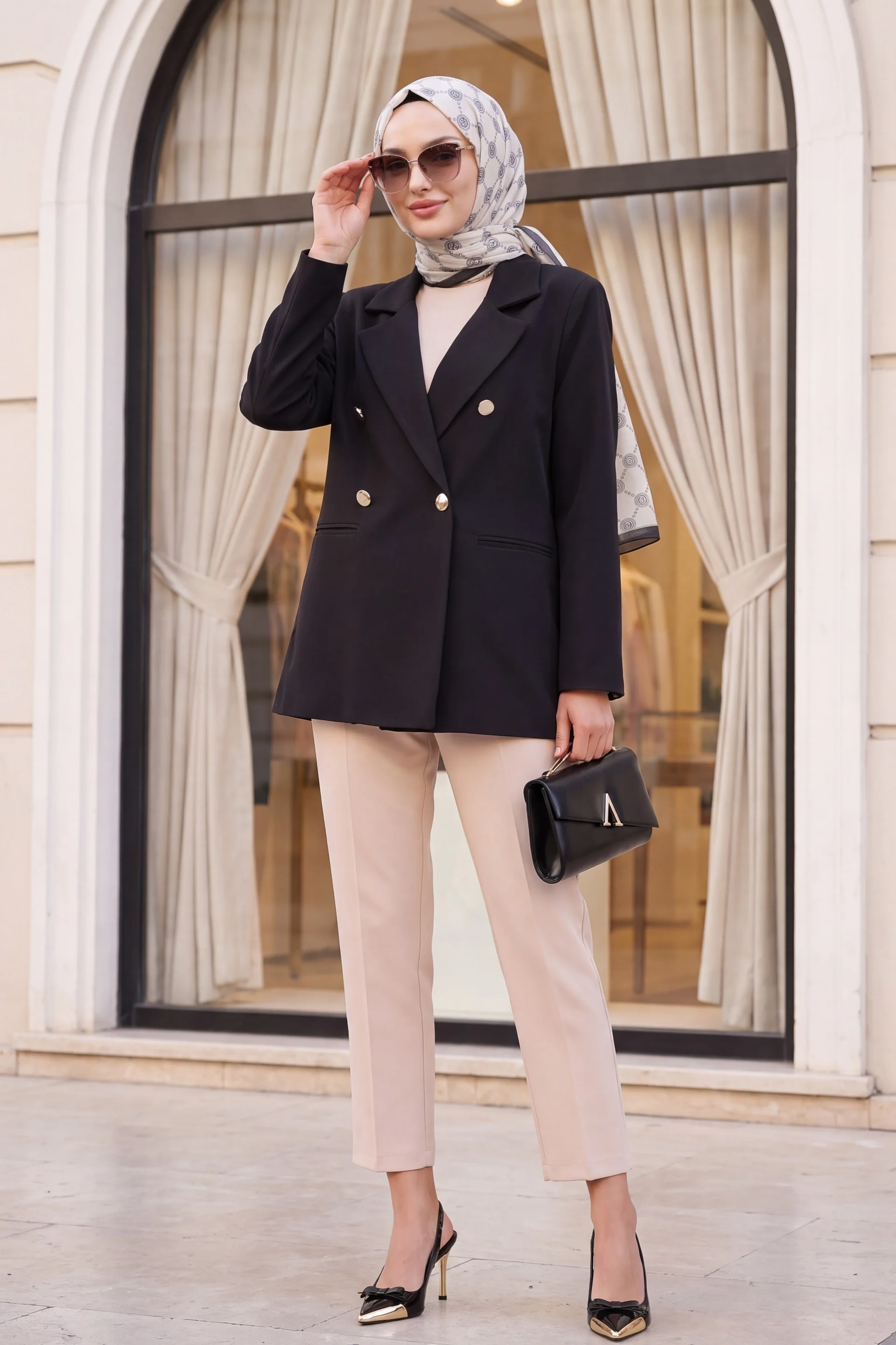 Women's Double-Breasted Blazer with Gold Buttons - Black - Bigdart - by Peralane - photo 3