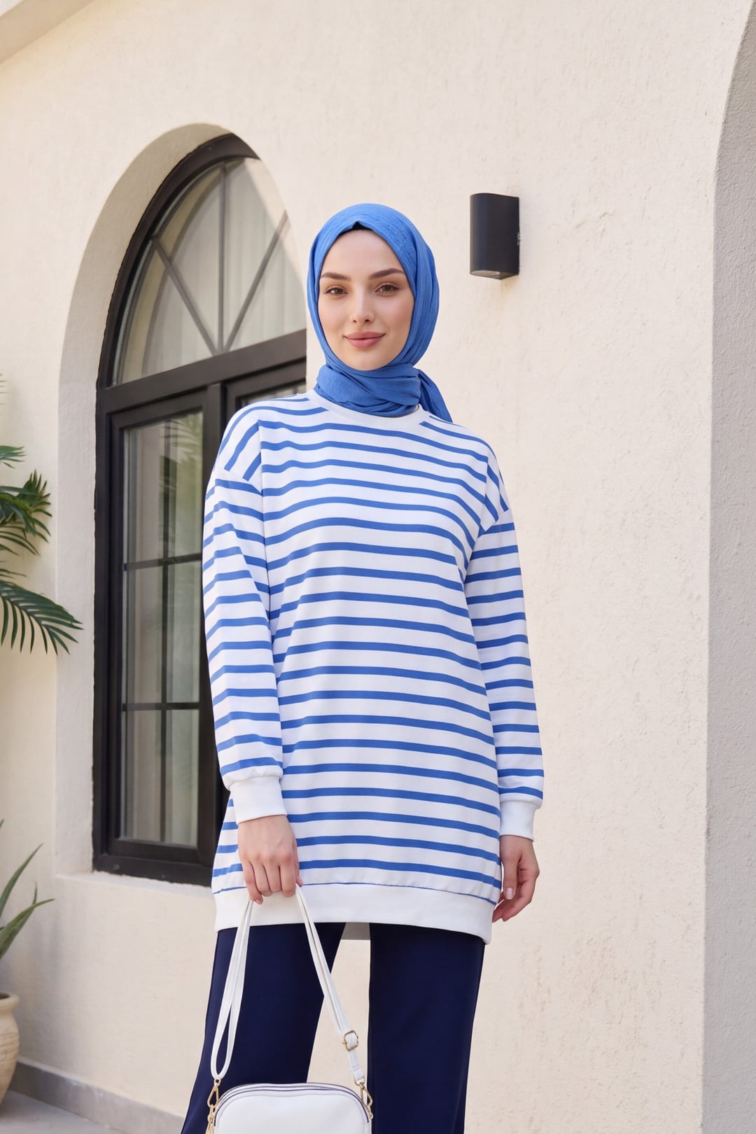 Women's Striped Crew Neck Sweatshirt - Indigo - Podyumplus - by Peralane