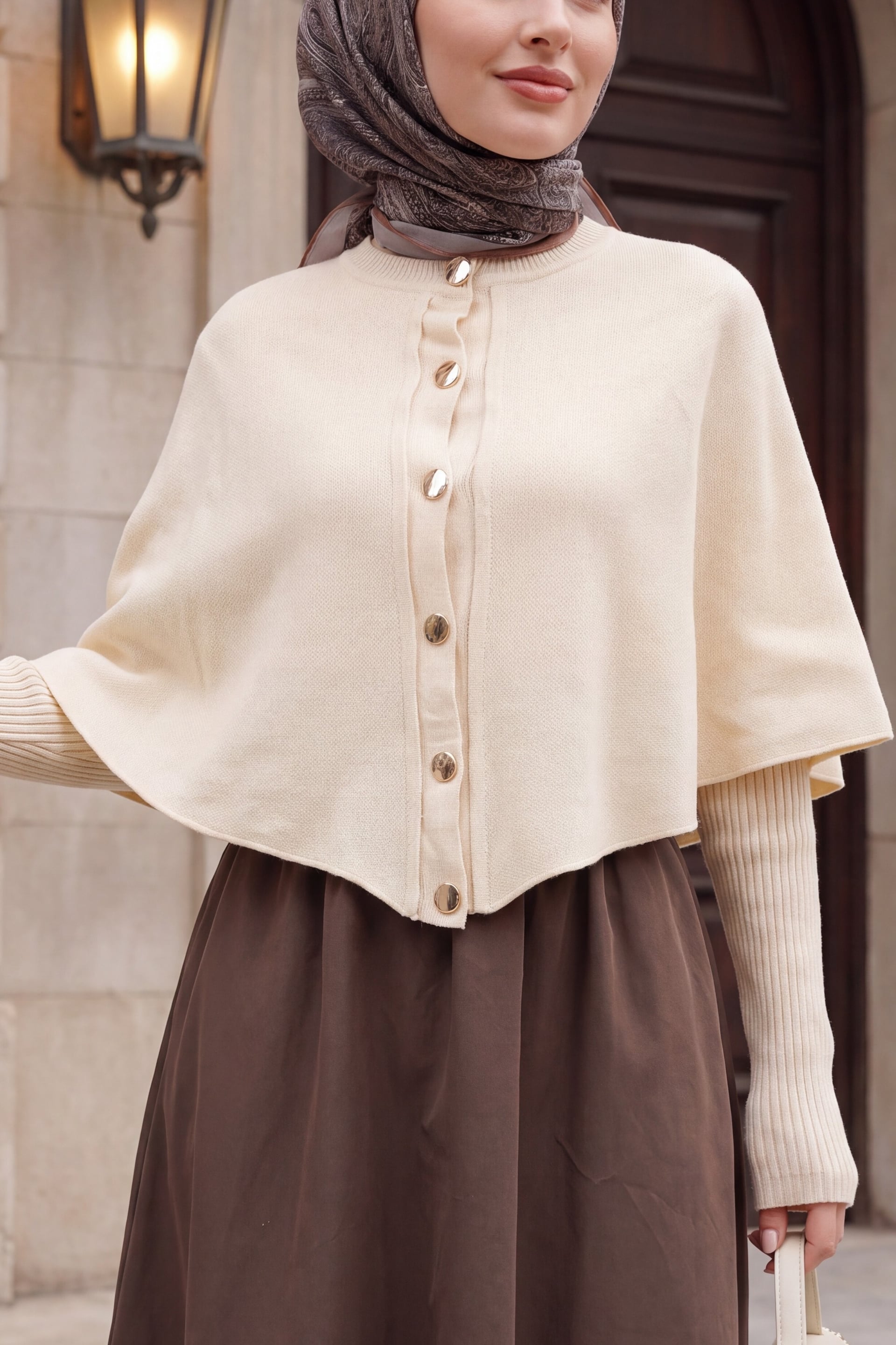 Women's Cream Cape-Style Knit Cardigan - Bigdart - by Peralane