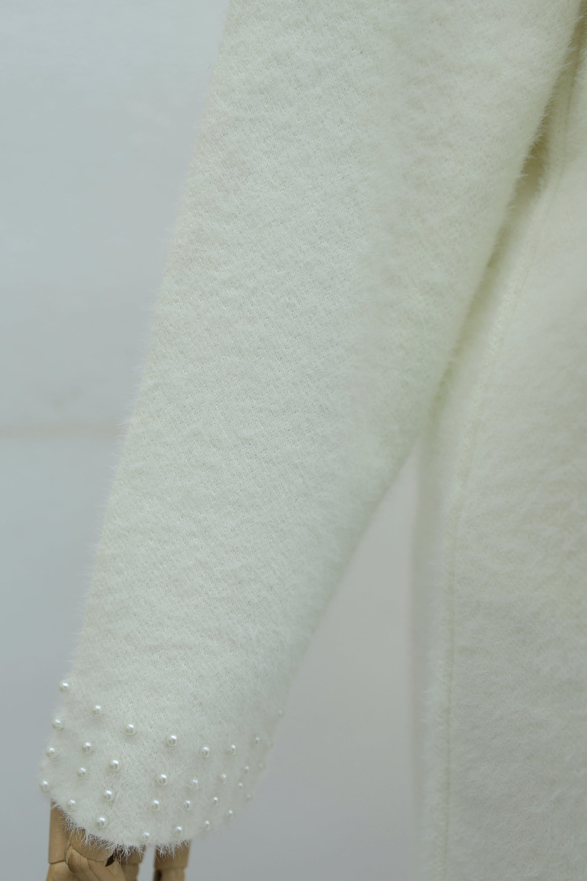 White Pearl-Trimmed Slouchy Knit Tunic - Podyumplus - by Peralane - photo 7