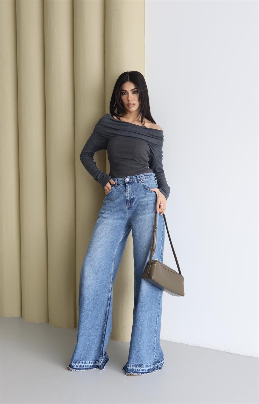 High Waist Extra Wide Leg Blue Denim Jeans - Lacarino Jeans - by Peralane - photo 4