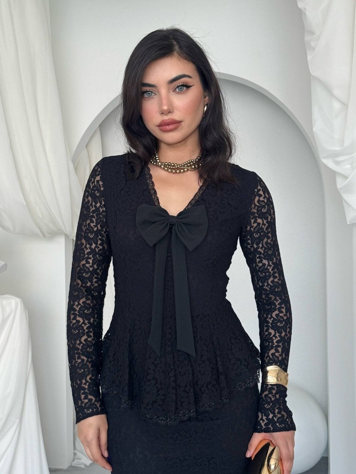 Black Lace Bow Detail Blouse with Peplum Hem - Etika - by Peralane - photo 5