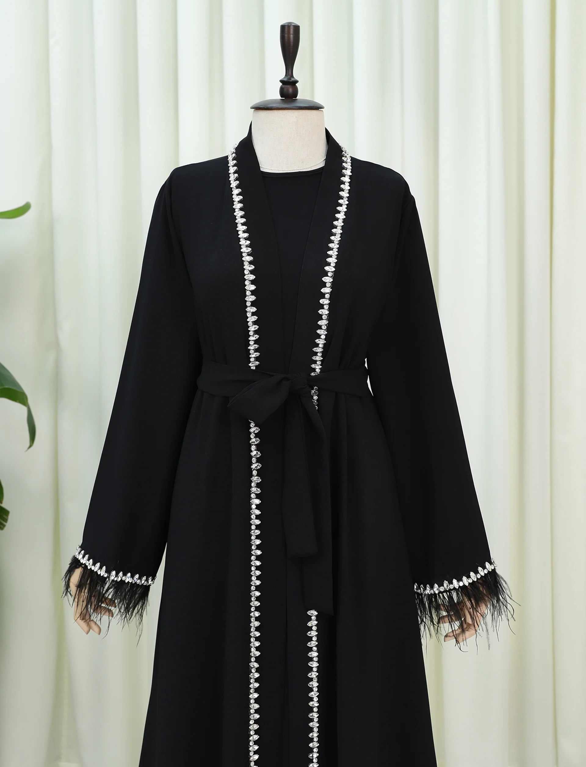 Feathered Sleeve Beaded Belted Abaya - Black - Podyumplus - by Peralane - photo 4