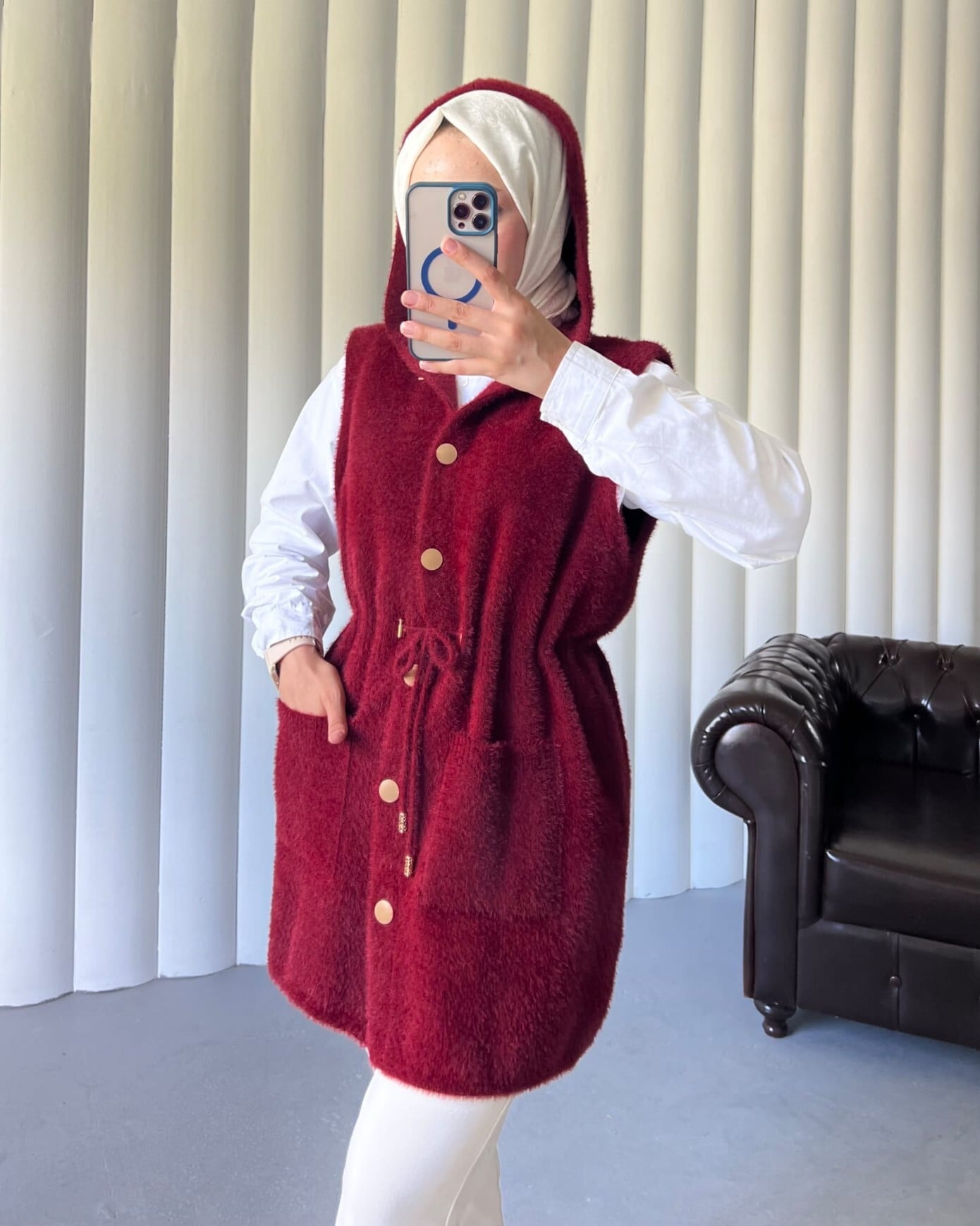 Hooded Pocket Drawstring Waist Fringed Vest - Bordeaux - Podyumplus - by Peralane - photo 4