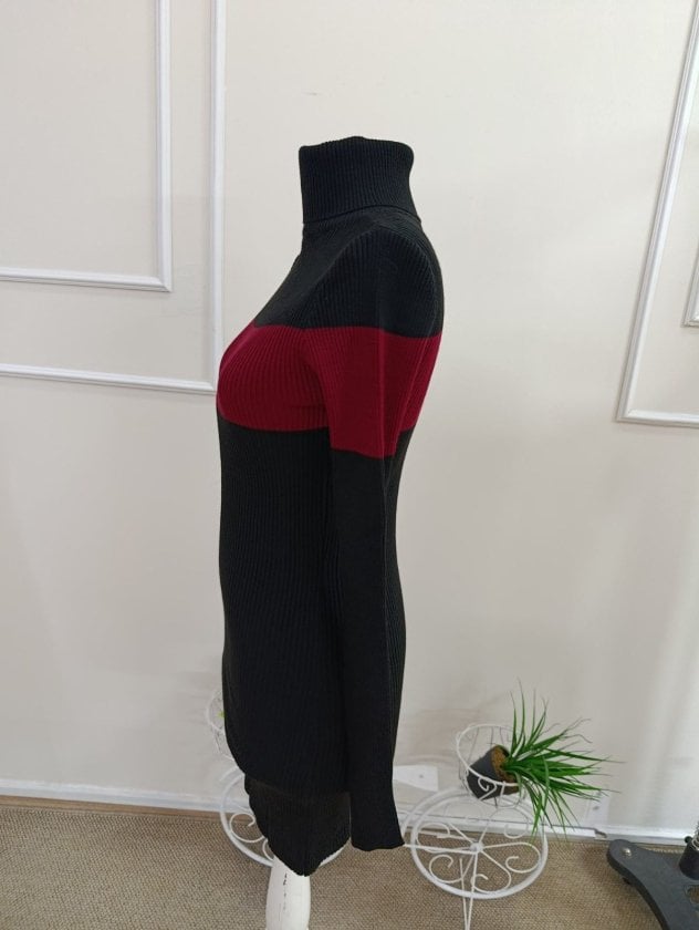 Women's Long-Sleeve Turtleneck Two-Tone Knit Dress - Janes - by Peralane - photo 8