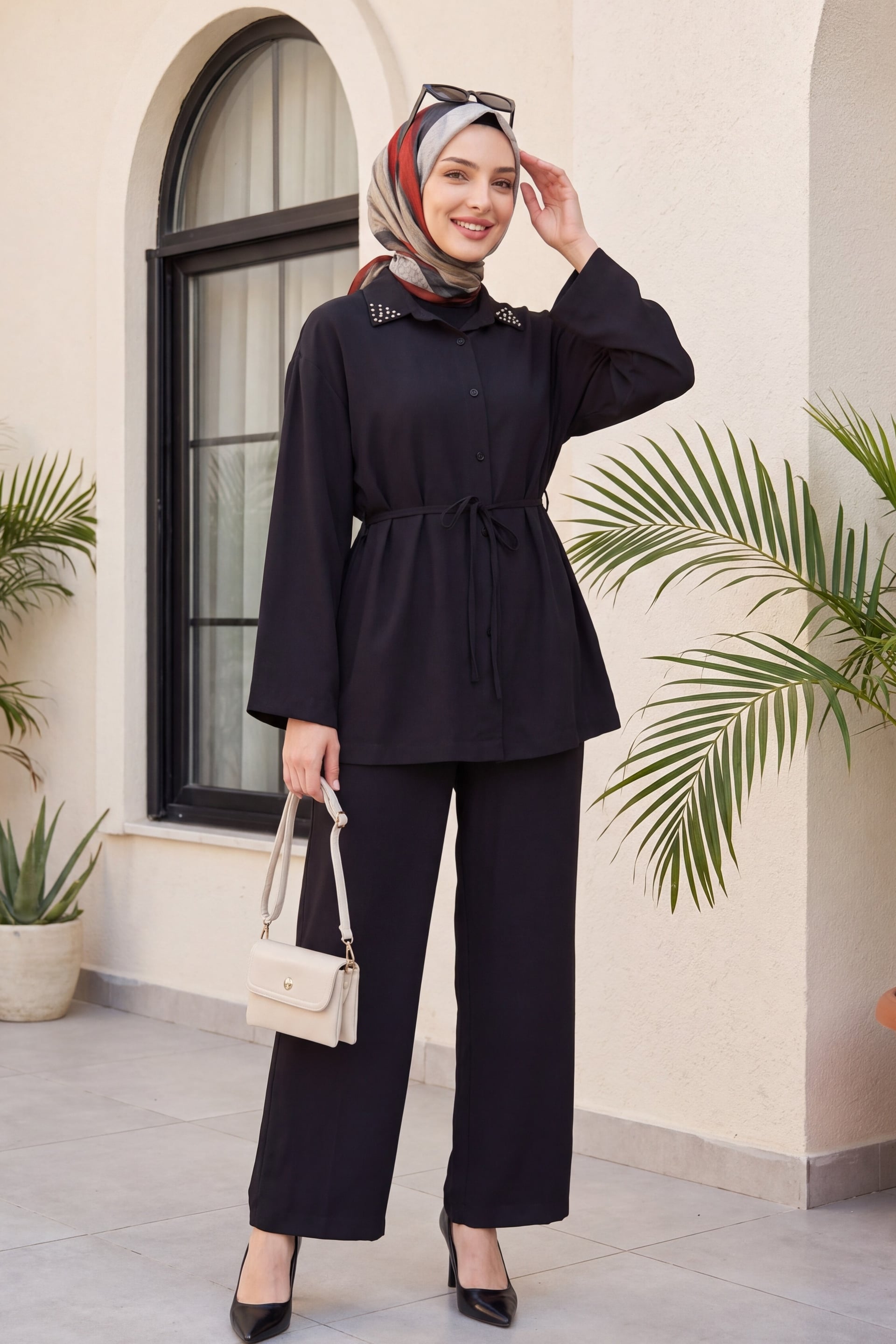 Black Studded Collar Tie-Waist Blouse and Wide-Leg Trousers Set - Podyumplus - by Peralane