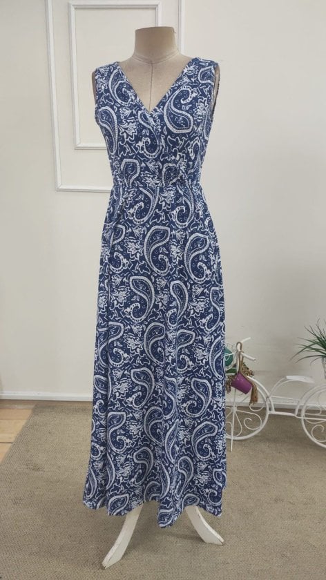 Women's Sleeveless V-Neck Maxi Dress with Paisley Print - Janes - by Peralane - photo 6