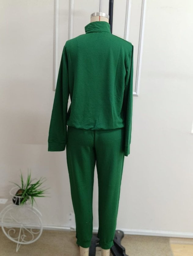 Women's Long Sleeve Half-Zip High Neck Sweatshirt and Drawstring Trousers Two-Piece Loungewear Set in Emerald Green - Janes - by Peralane - photo 5