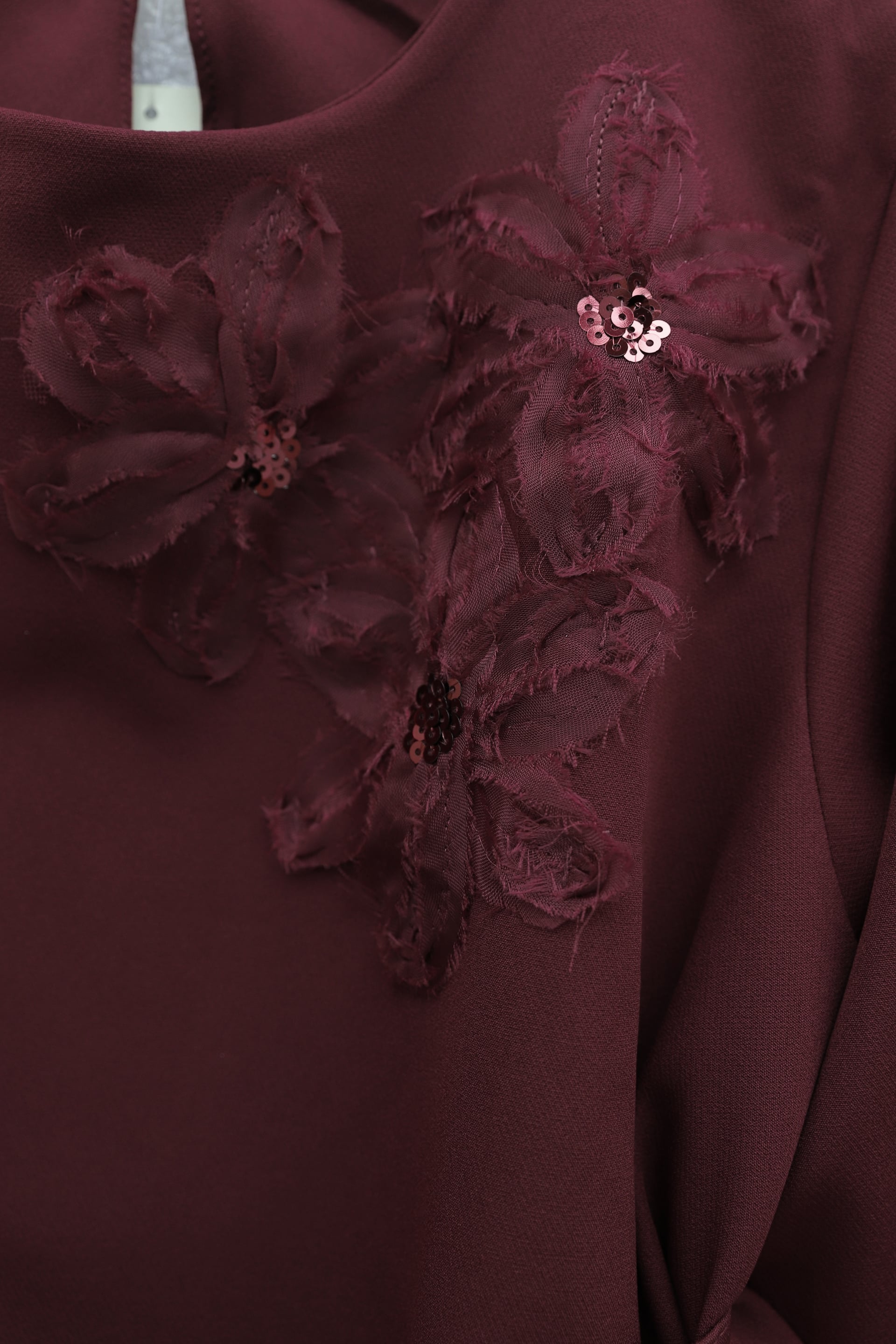 Burgundy Floral Applique Crepe Two-Piece Set with Maxi Skirt - Podyumplus - by Peralane - photo 5