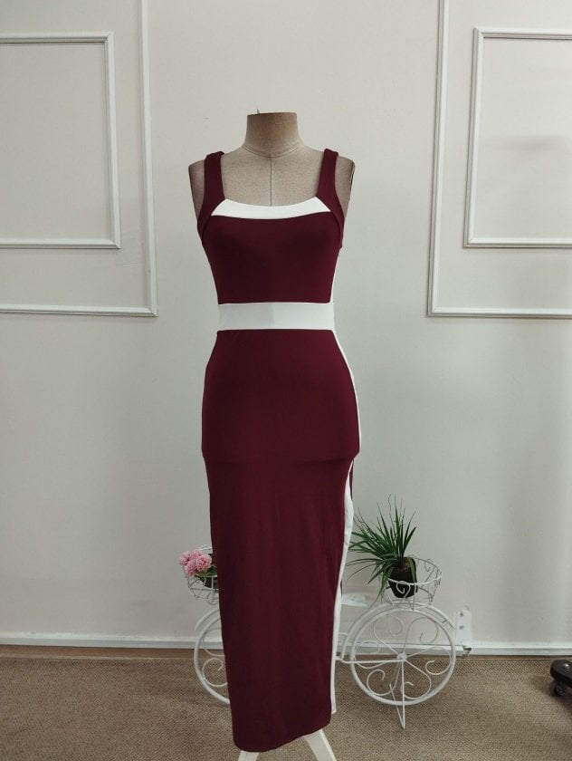 Women's Sleeveless Geometric Neckline Striped Detail Long Maxi Dress - Janes - by Peralane - photo 4
