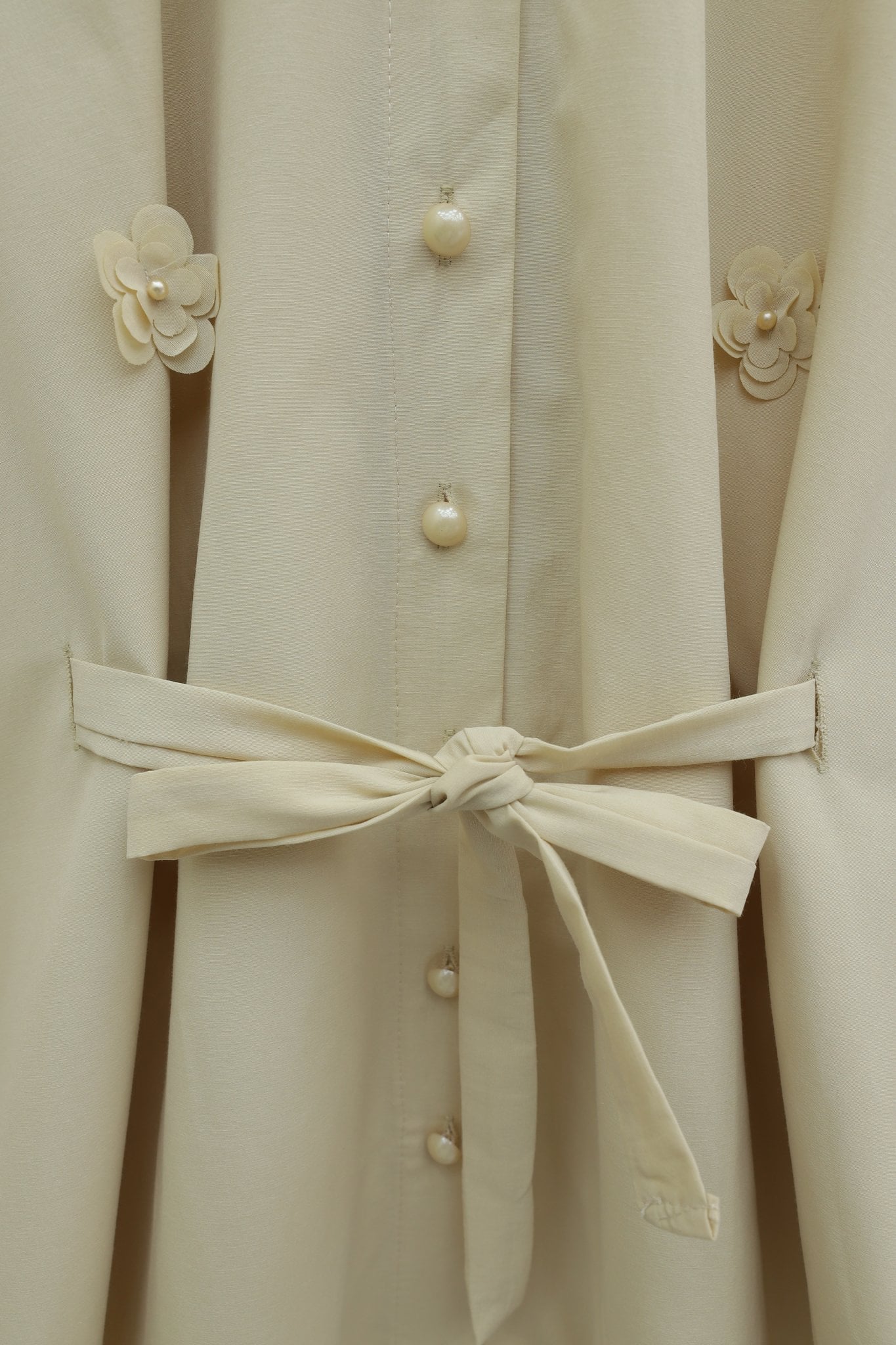 Beaded Floral Appliqué Belted Poplin Tunic - Beige - Podyumplus - by Peralane - photo 4