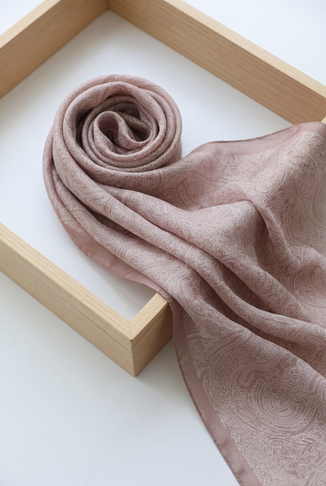 Fine Striped Embroidered Cotton Shawl - Light Taupe - Podyumplus - by Peralane - photo 2