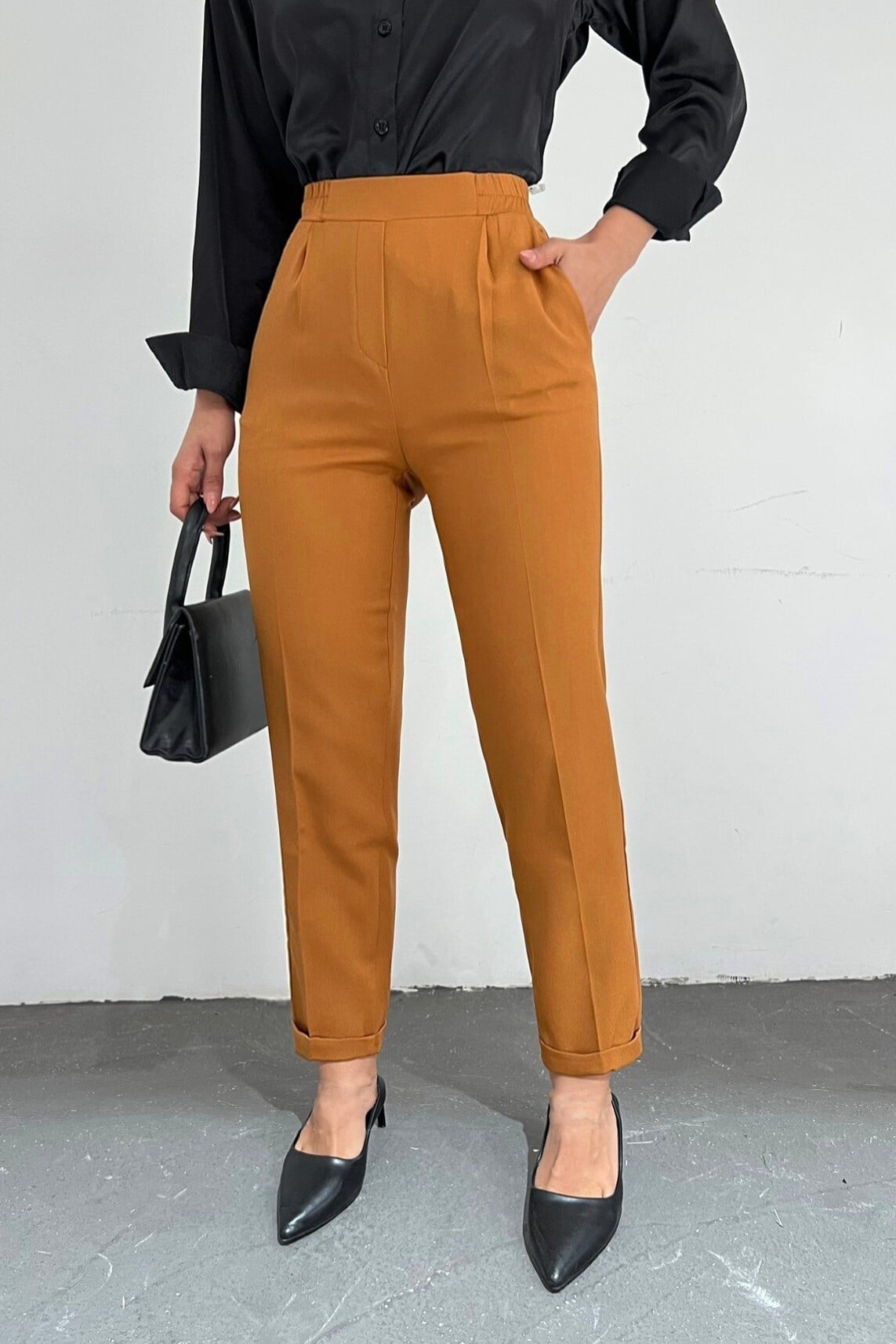 High-Waisted Elasticated Waist Trousers in Tan - Podyumplus - by Peralane