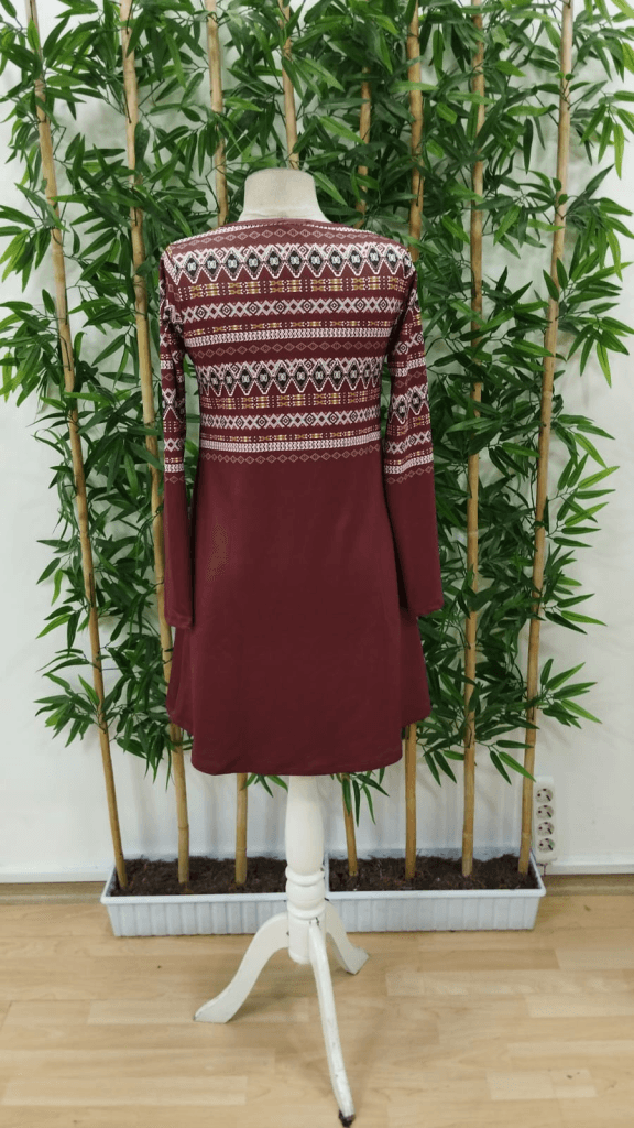 Women's Long-Sleeved Round Neck Ethnic Pattern Knit Dress - Janes - by Peralane - photo 5