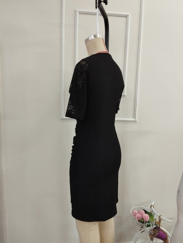 Women's Short Sleeve Wrap Neck Dress with Lace Sleeve Detail and Ruched Sides - Janes - by Peralane - photo 6