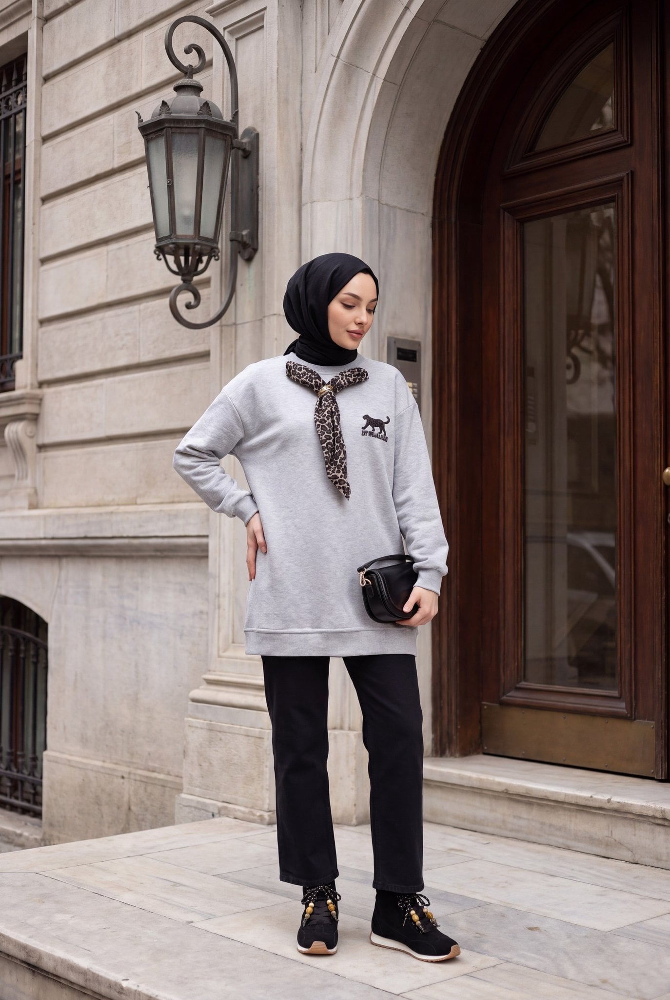 Leopard Emblem 3-Thread Sweatshirt with Scarf - Light Grey - Podyumplus - by Peralane - photo 2
