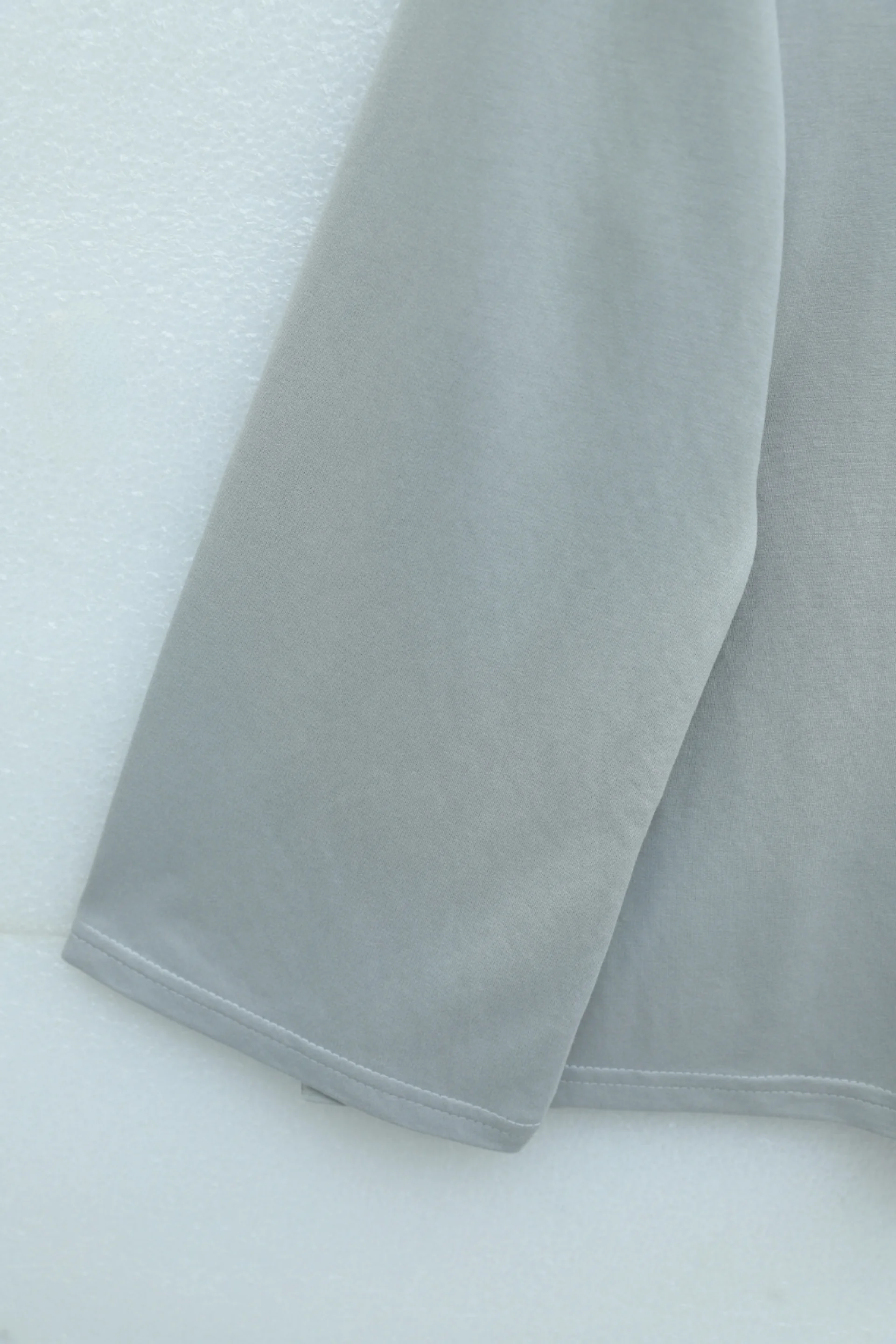 Grey Crew Neck Oversize Knit T-Shirt with Floral Embroidery - Podyumplus - by Peralane - photo 6