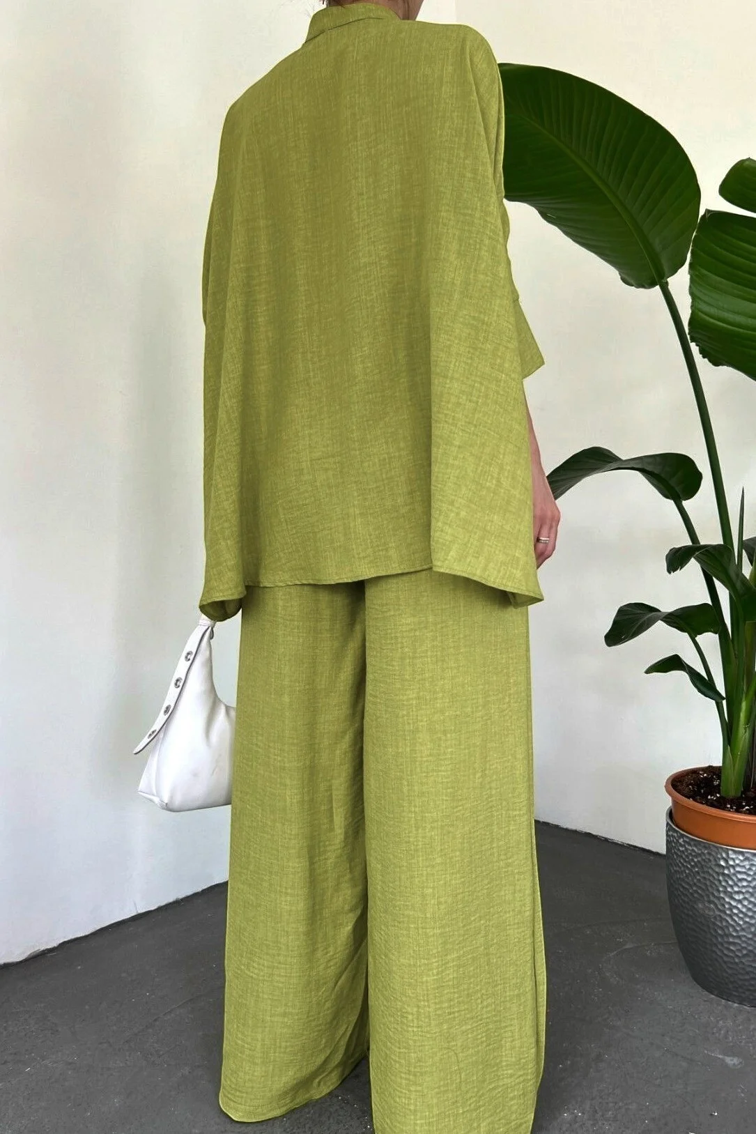 Women's Two-Piece Linen-Look Set with Long-Sleeve Shirt and Wide-Leg Trousers - Pistachio Green - Podyumplus - by Peralane - photo 6