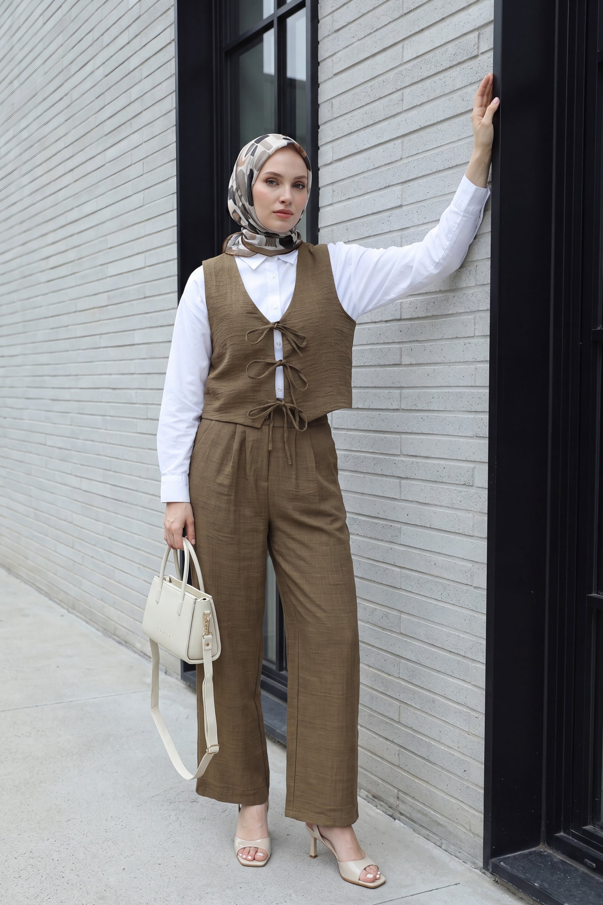 Lace-Up Vest and Wide-Leg Trousers Linen Look Co-ord Set - Light Brown - Podyumplus - by Peralane - photo 3