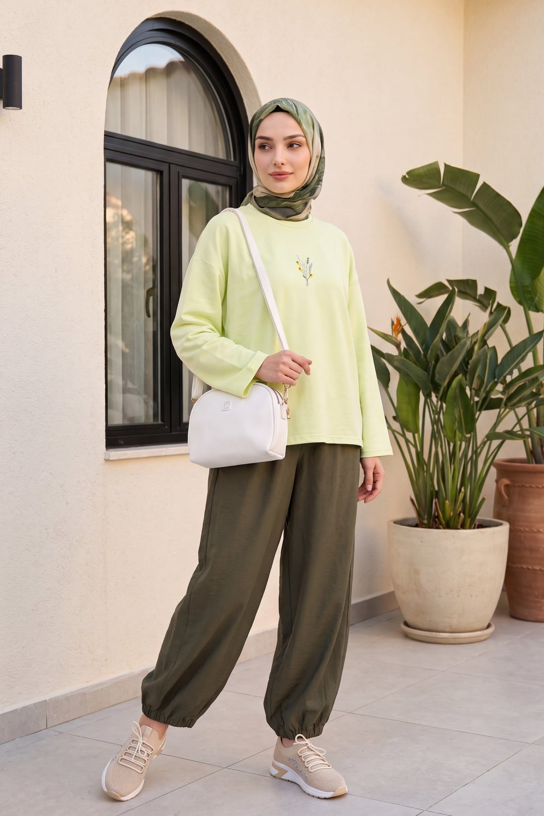 Elasticated Waist and Cuffed Modal Trousers with Pockets and Drawstring - Olive Green - Podyumplus - by Peralane - photo 4