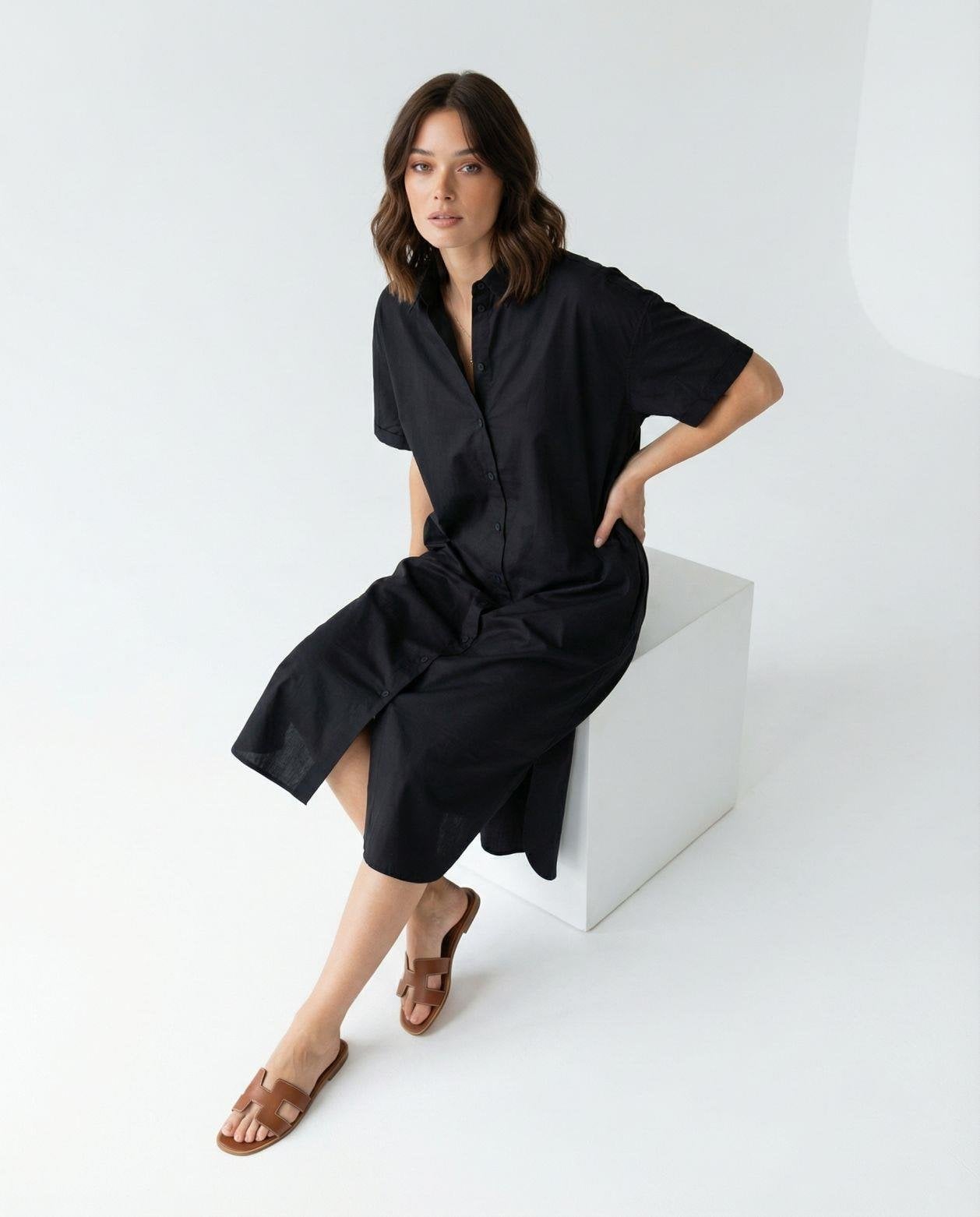 Black Short-Sleeve Collared Shirt Dress for Women - Fame - by Peralane - photo 2