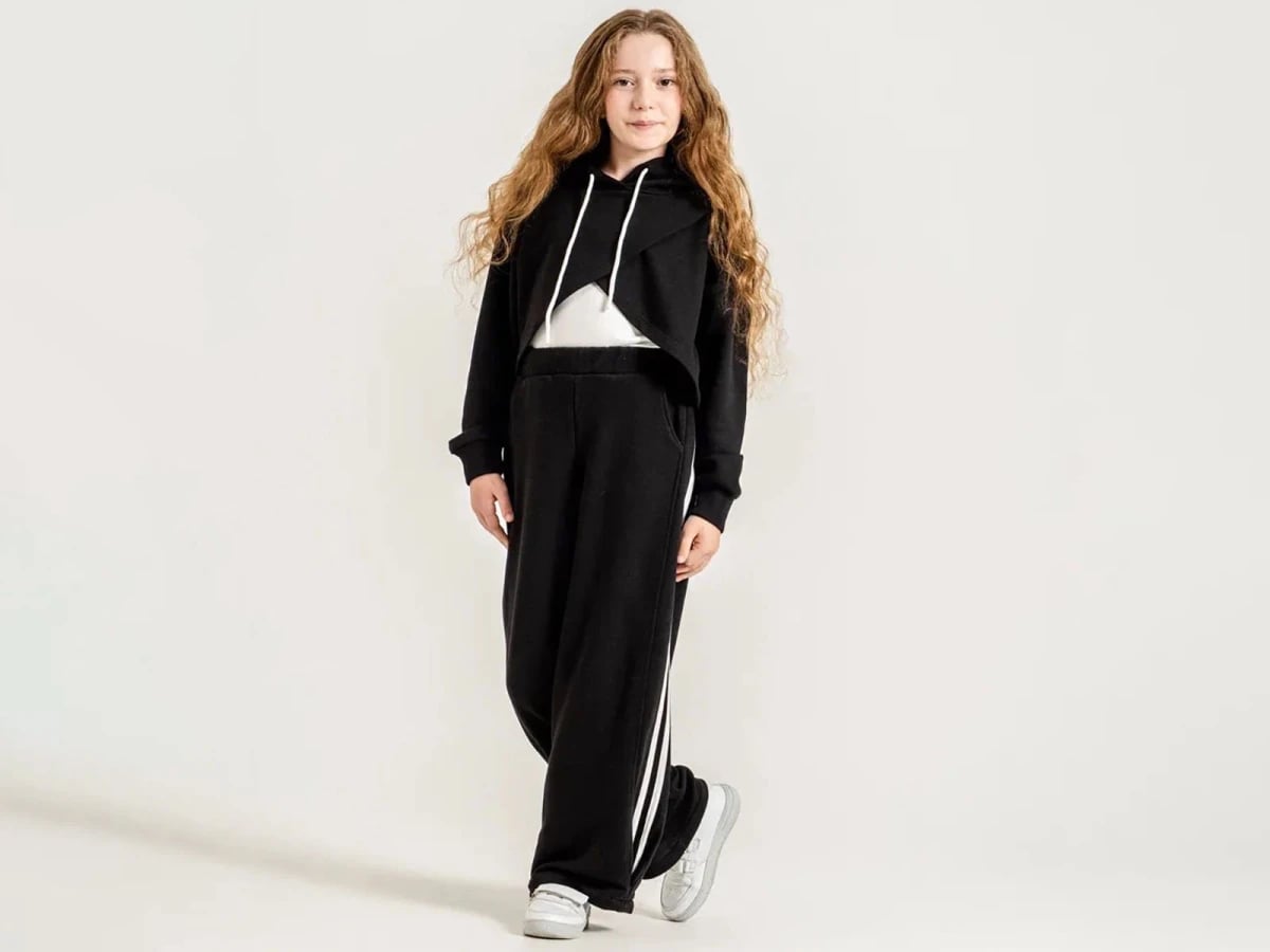 Girls' Black Cropped Hooded Tracksuit Set with White Trim - ÖZ Bebe - by Peralane