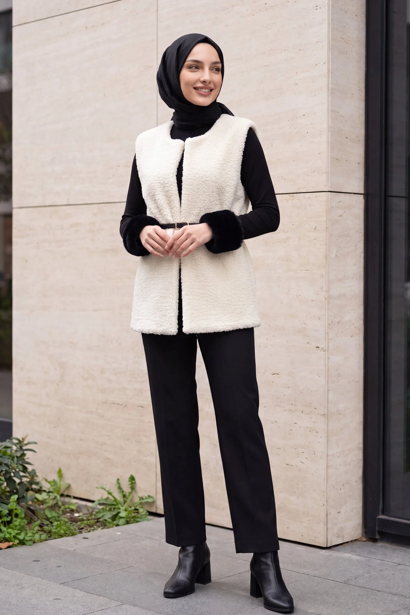 Belted Plush Vest with Faux Fur Trim - Ecru - Podyumplus - by Peralane - photo 6