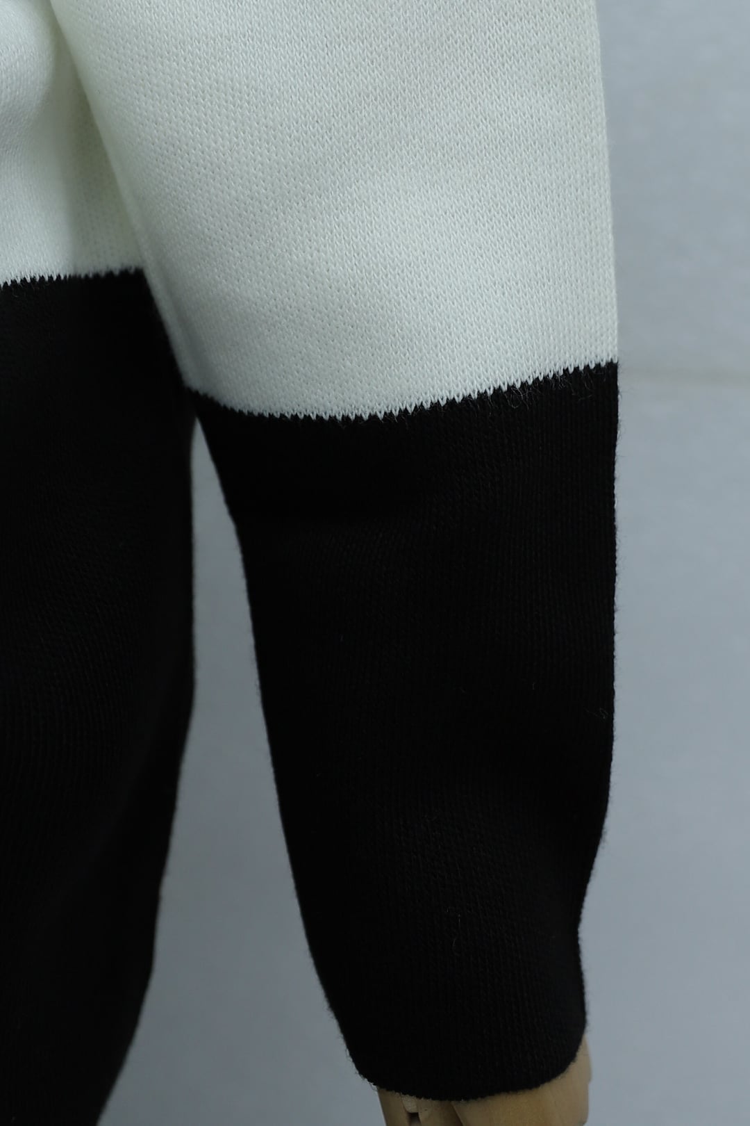 Half-Neck Striped Knit Set - Black - Podyumplus - by Peralane - photo 4