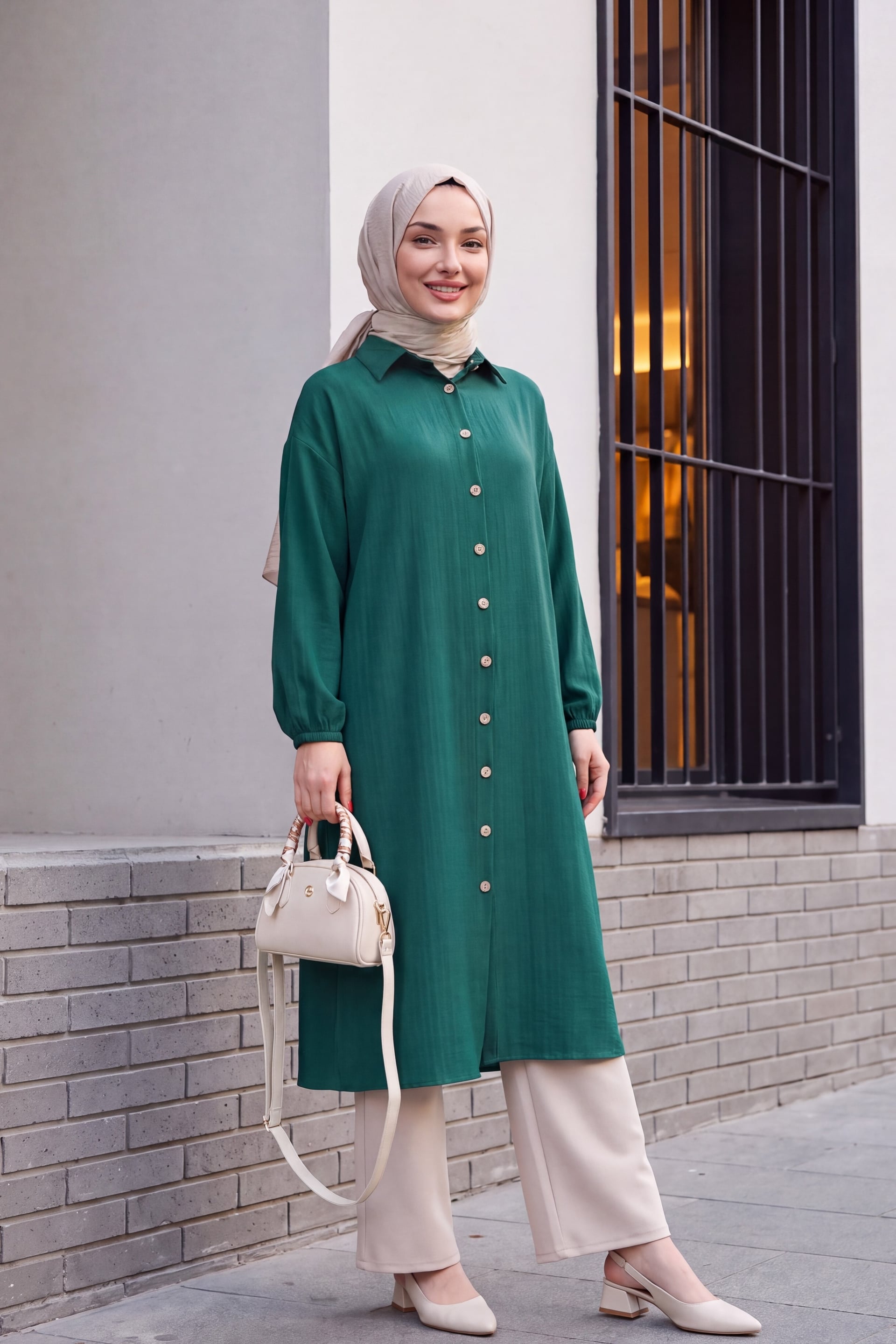 Long Crinkle Tunic with Elastic Cuffs and Button Front - Emerald Green - Podyumplus - by Peralane - photo 2