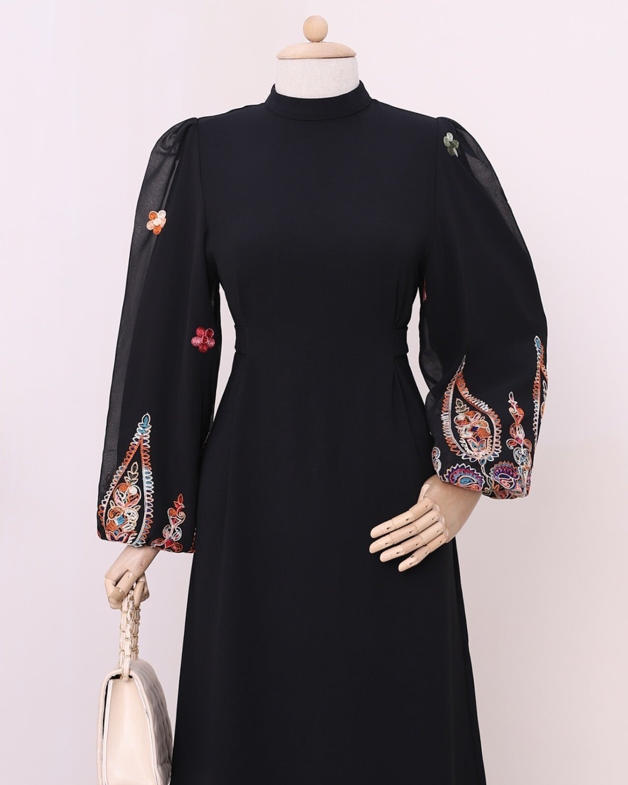 Black Embroidered Sleeve Maxi Dress with Tie Waist - Podyumplus - by Peralane - photo 6