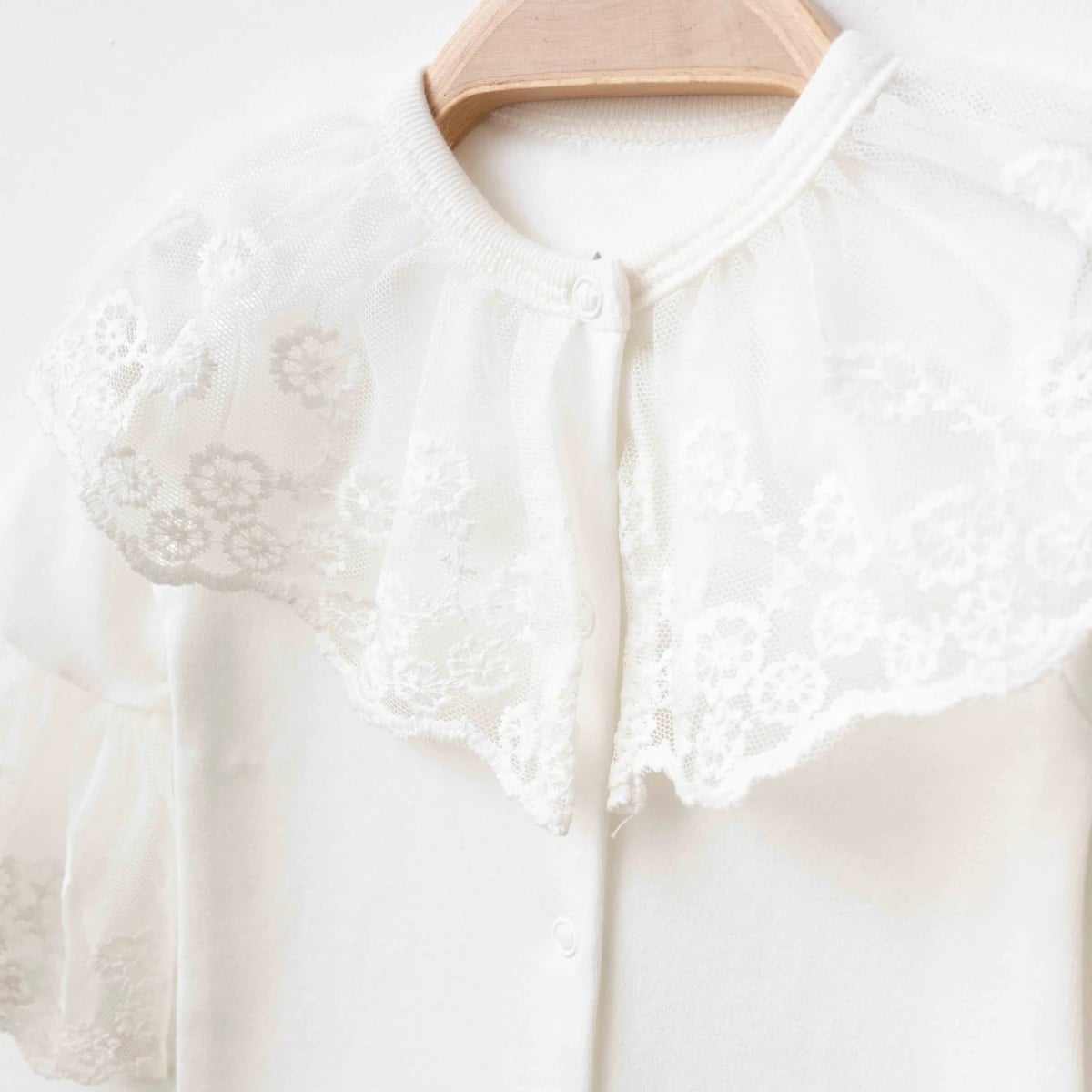 2-Piece Baby Girl Bodysuit Set with Lace Trim - ESL-2319 - Eslenza - by Peralane