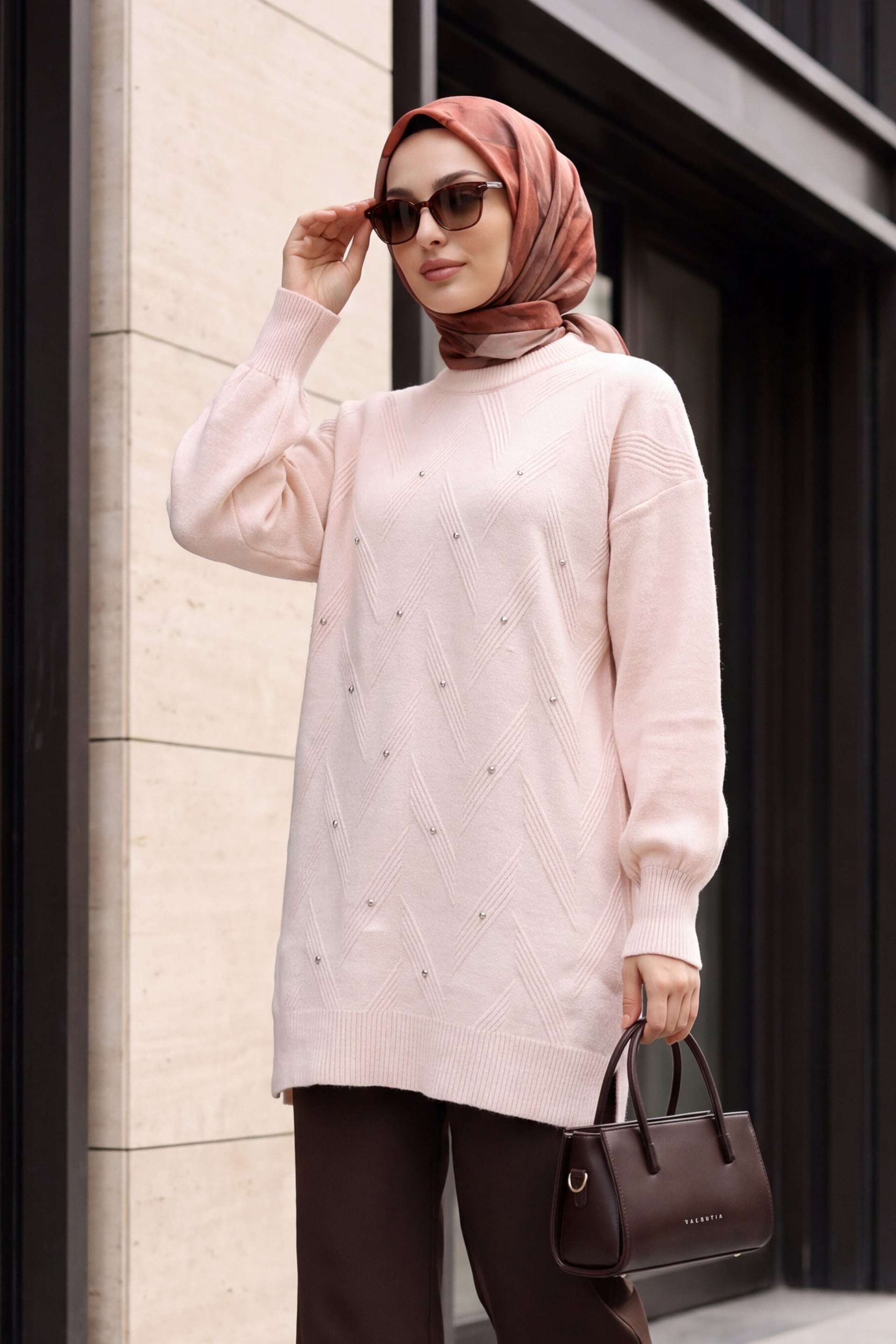 Powder Pink Rhinestone Balloon Sleeve Loose Knit Tunic - Podyumplus - by Peralane - photo 2