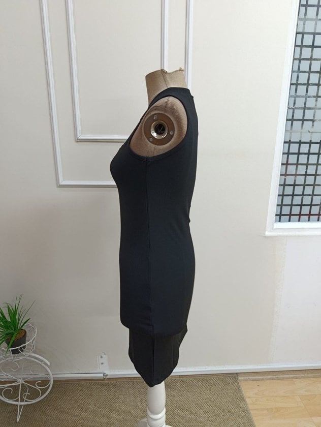 Women's Sleeveless Half Turtleneck Crepe Dress with Tulle Detail - Janes - by Peralane - photo 5
