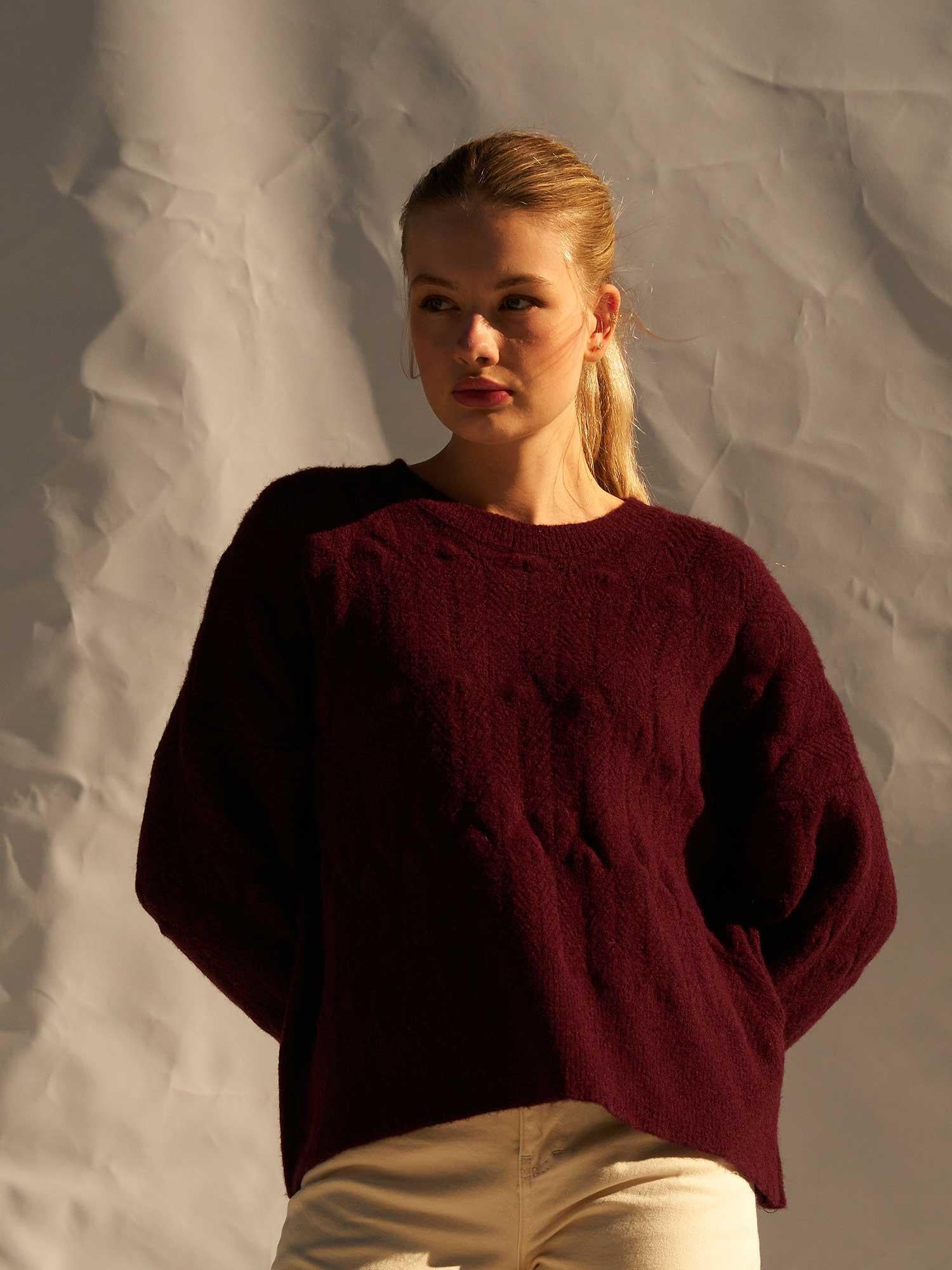 Burgundy Oversize Crew Neck Knit Sweater for Women - Lefon - by Peralane - photo 2
