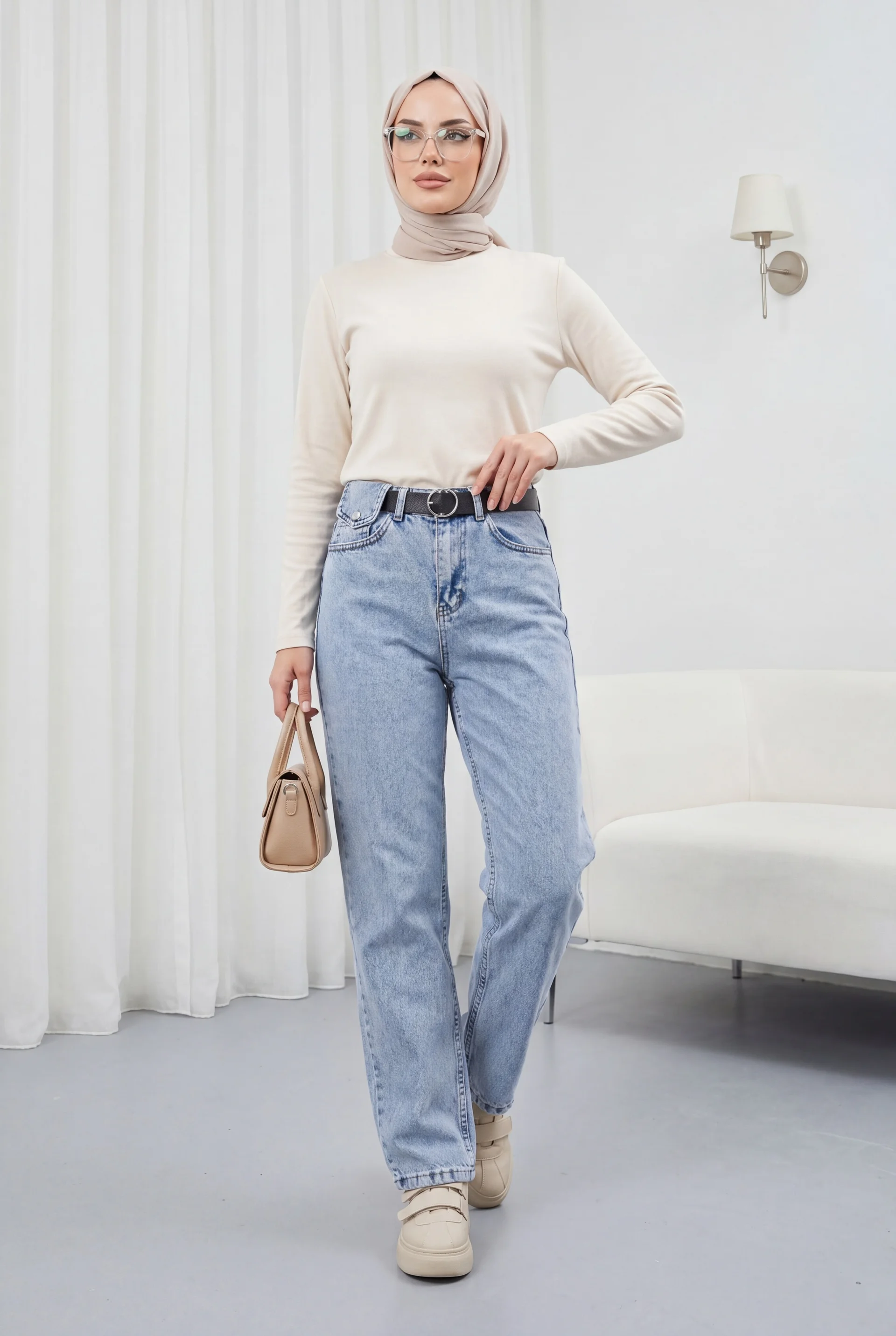 Metal Buckle Belted Snap Detail Denim Jeans - Ice Blue - Podyumplus - by Peralane - photo 4