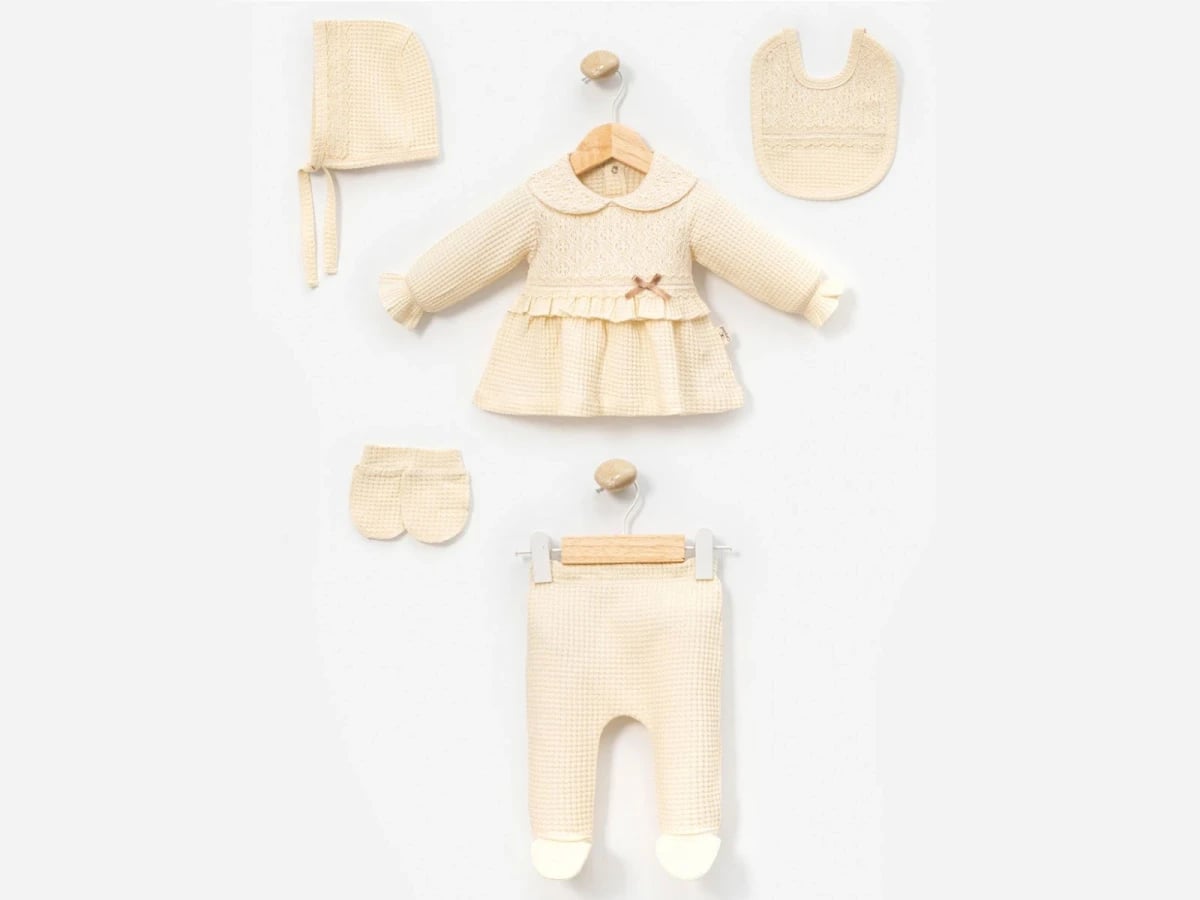 Newborn Girl Bow Detail 5-Piece Set - Cream Waffle Knit - Cayzen - by Peralane
