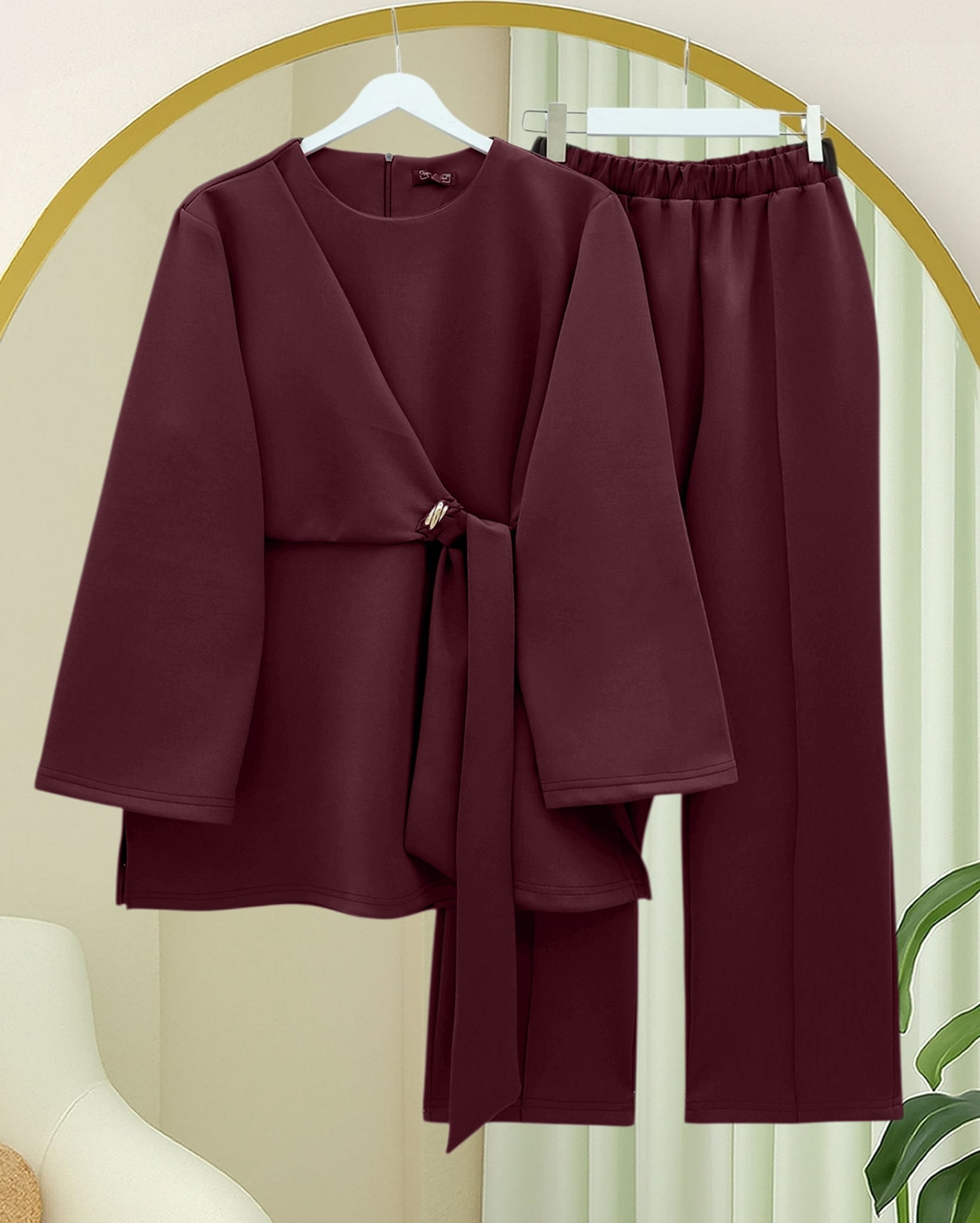 Burgundy Scuba Two-Piece Set with Buckle Cross-Tie Top and Slit Trousers - Podyumplus - by Peralane