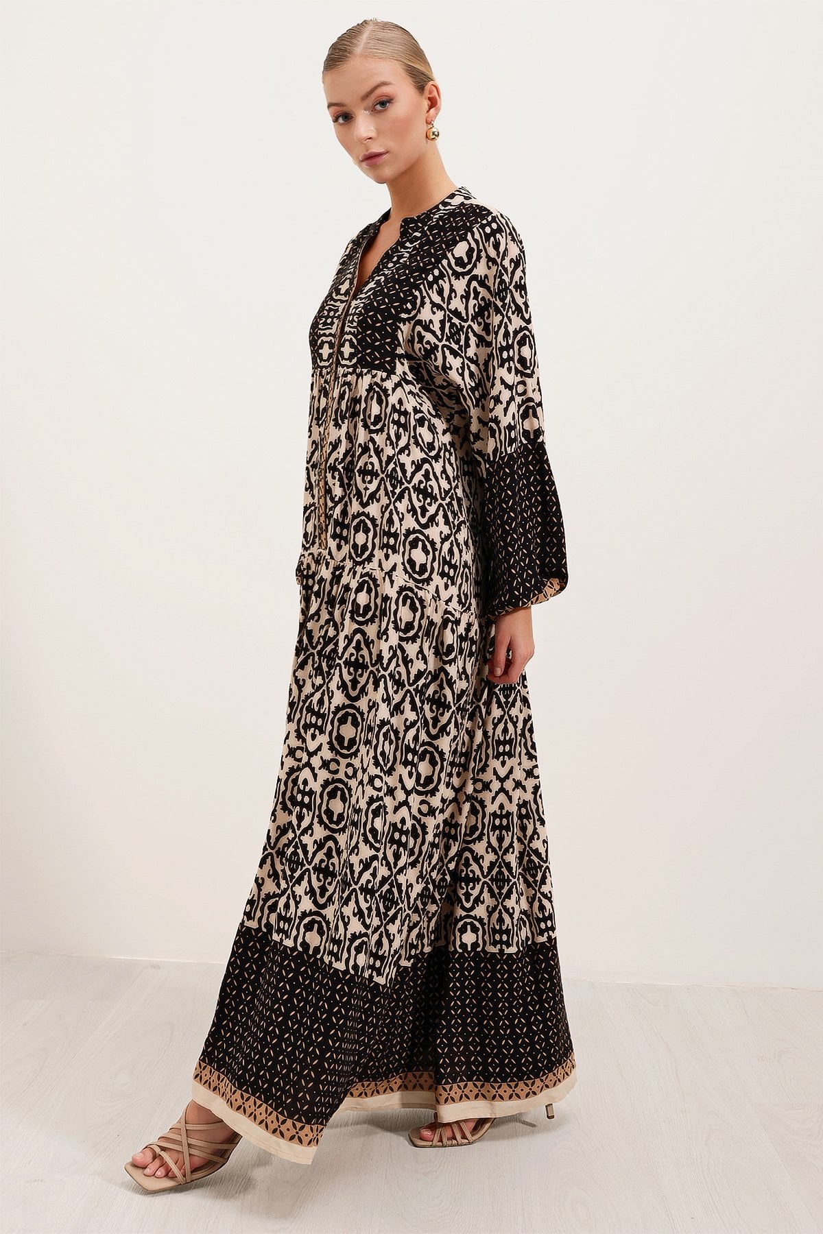Women's Black Beige Ikat Print Viscose Modest Dress 2423 - Bigdart - by Peralane