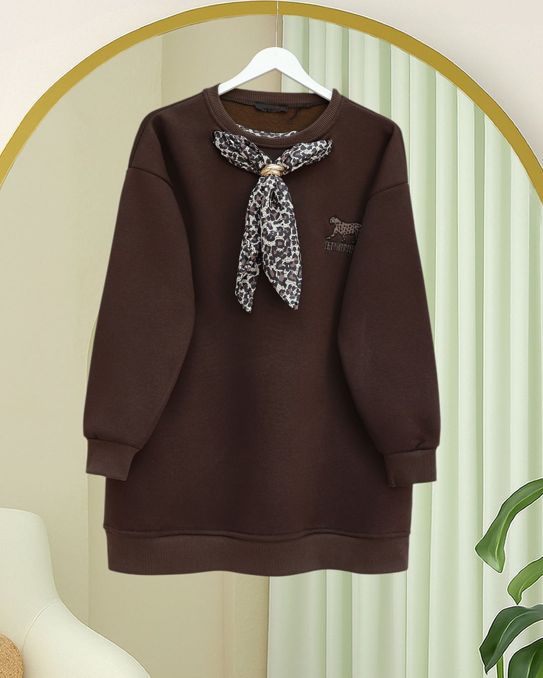 Leopard Emblem 3-Thread Sweatshirt with Scarf - Dark Brown - Podyumplus - by Peralane - photo 3