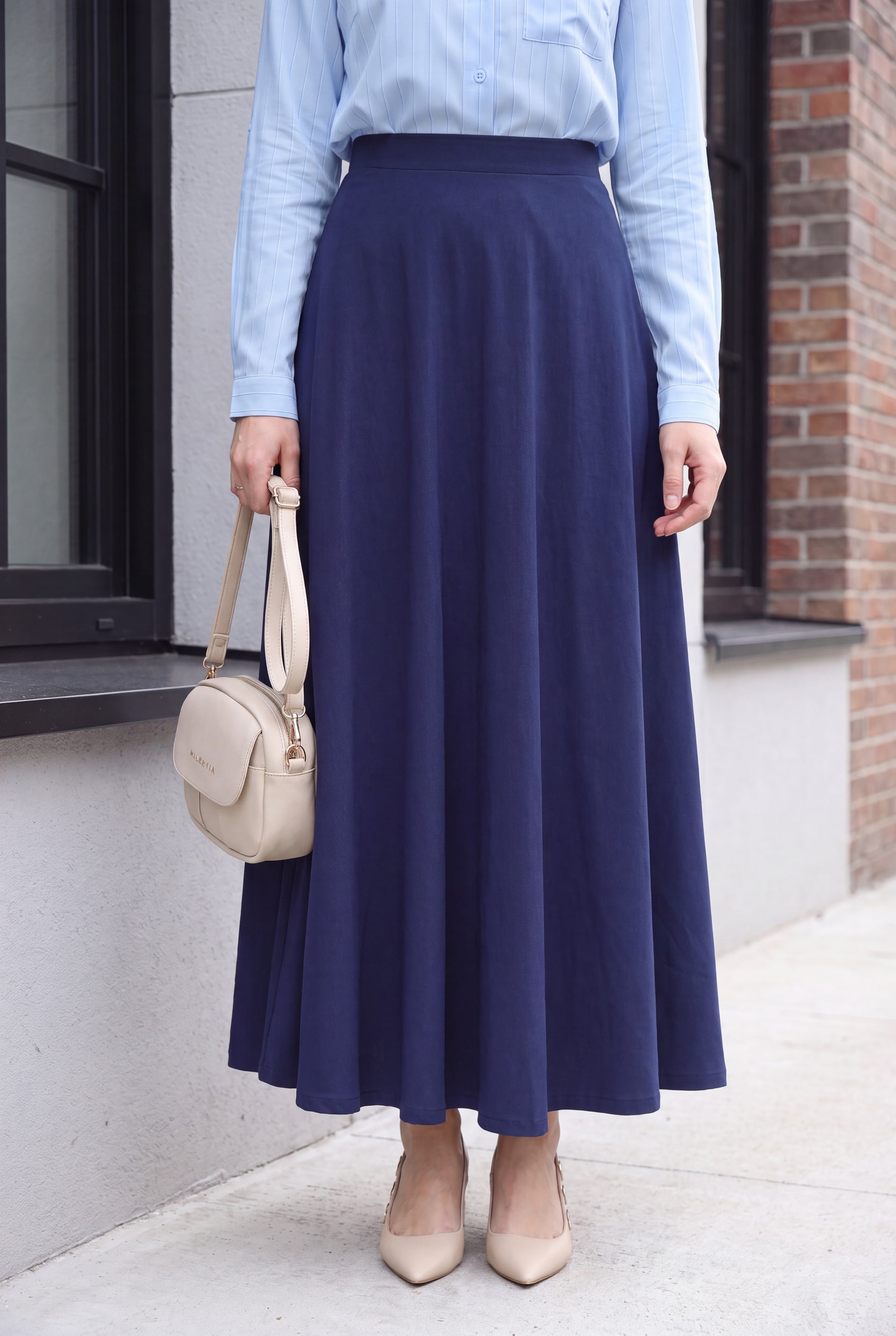 Elasticated Waist Flared Crepe Skirt - Navy - Podyumplus - by Peralane - photo 2