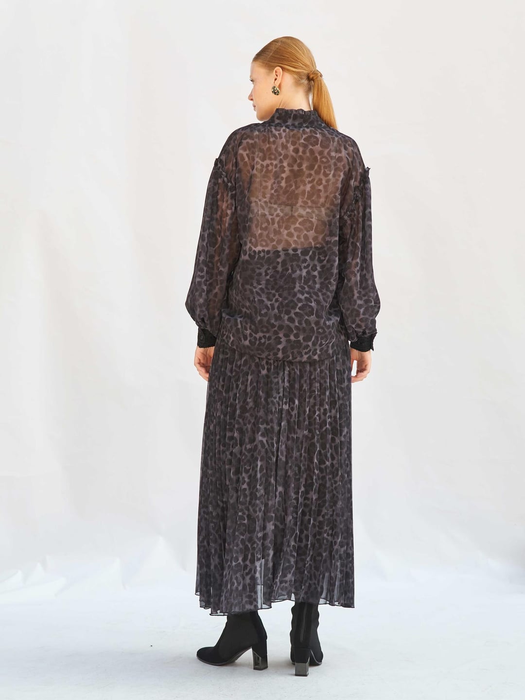 Leopard Print Sheer Blouse with Ruffled Collar - Lefon - by Peralane - photo 3