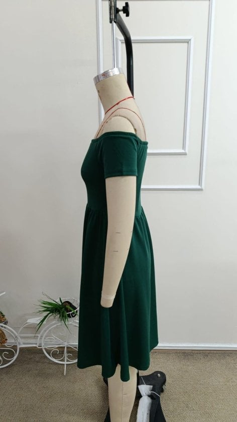 Women's Deep Green Madonna Neck Short Sleeve Short Sequin Crepe Dress - Janes - by Peralane - photo 5