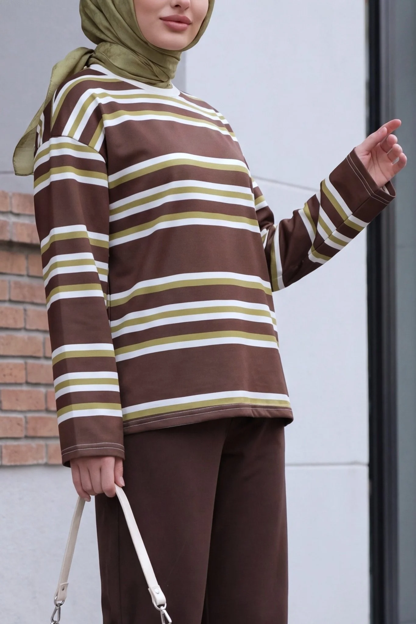 Women's Crew Neck Thick Striped Relaxed Fit Knit Sweatshirt - Olive Green - Podyumplus - by Peralane