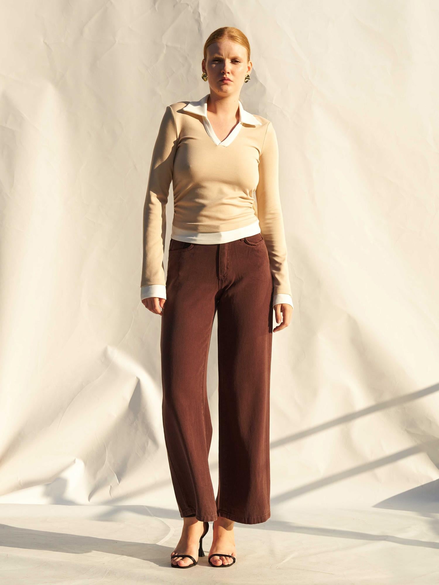 Women's Beige Long-Sleeved Contrast Collar Knit Blouse - Lefon - by Peralane - photo 2