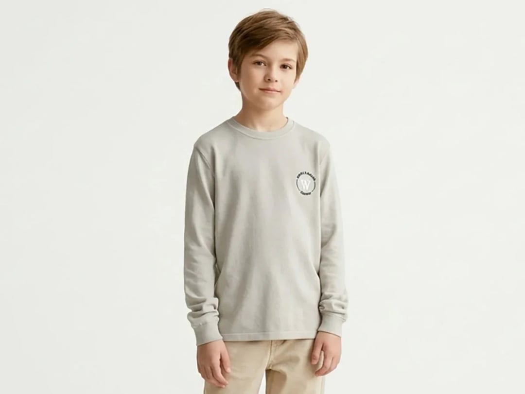 Long-Sleeve Boys' Sweatshirt with W Embroidery - Tanem Kids - by Peralane